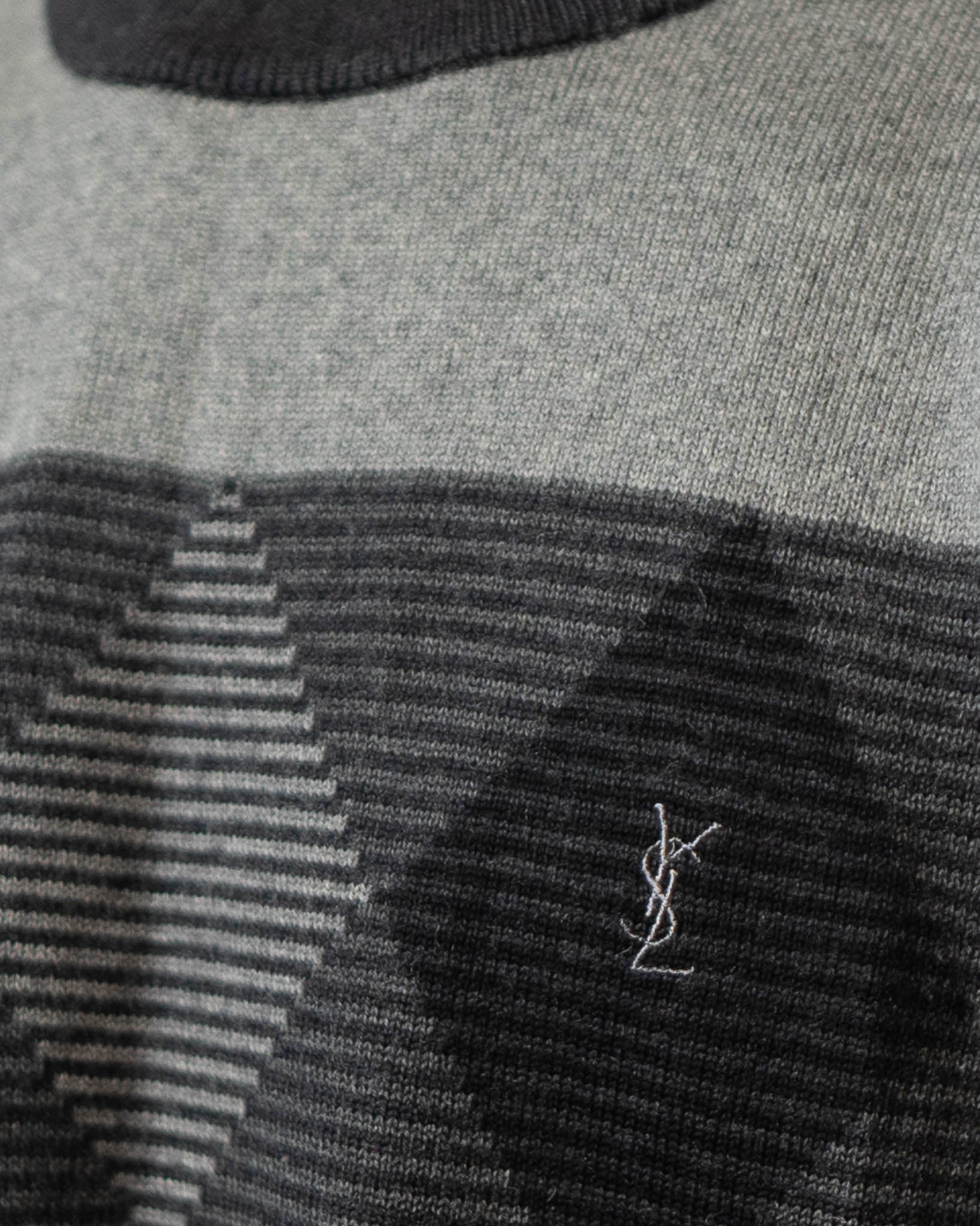 YSL Yves Saint Laurent Vintage Black Grey Sweater - view 2