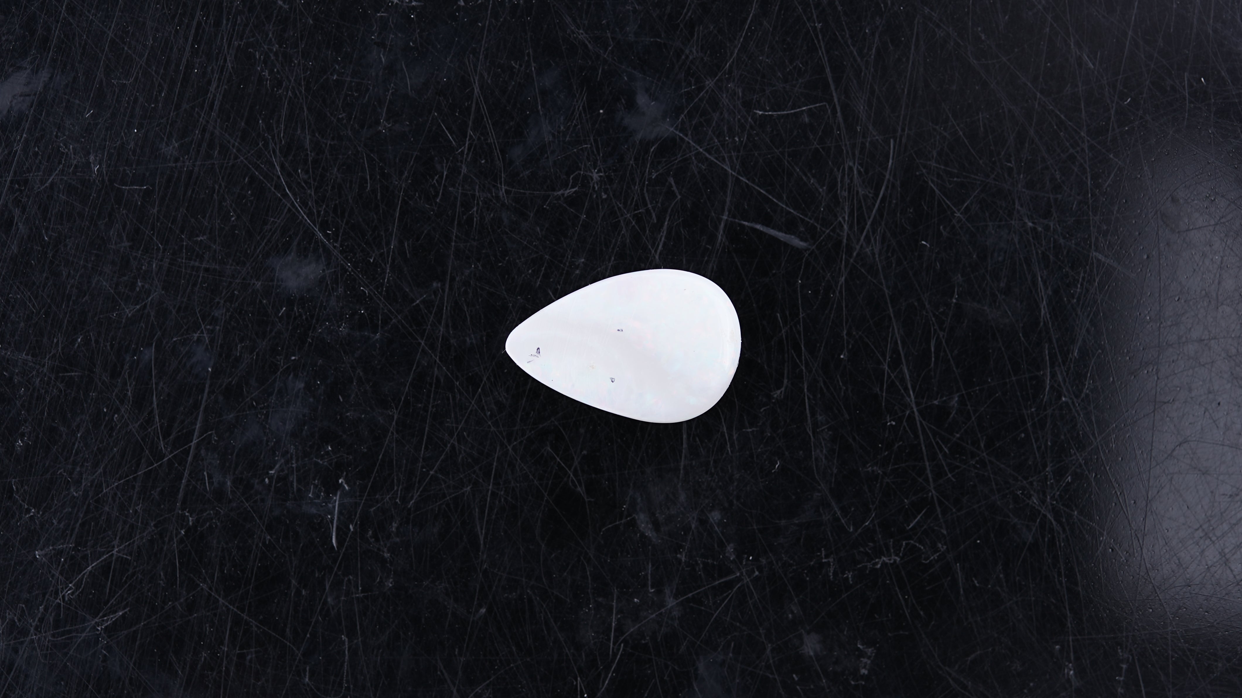 Gemsmantra Opal with Fire - 3.45 Carats (3.795 Ratti) - view 2