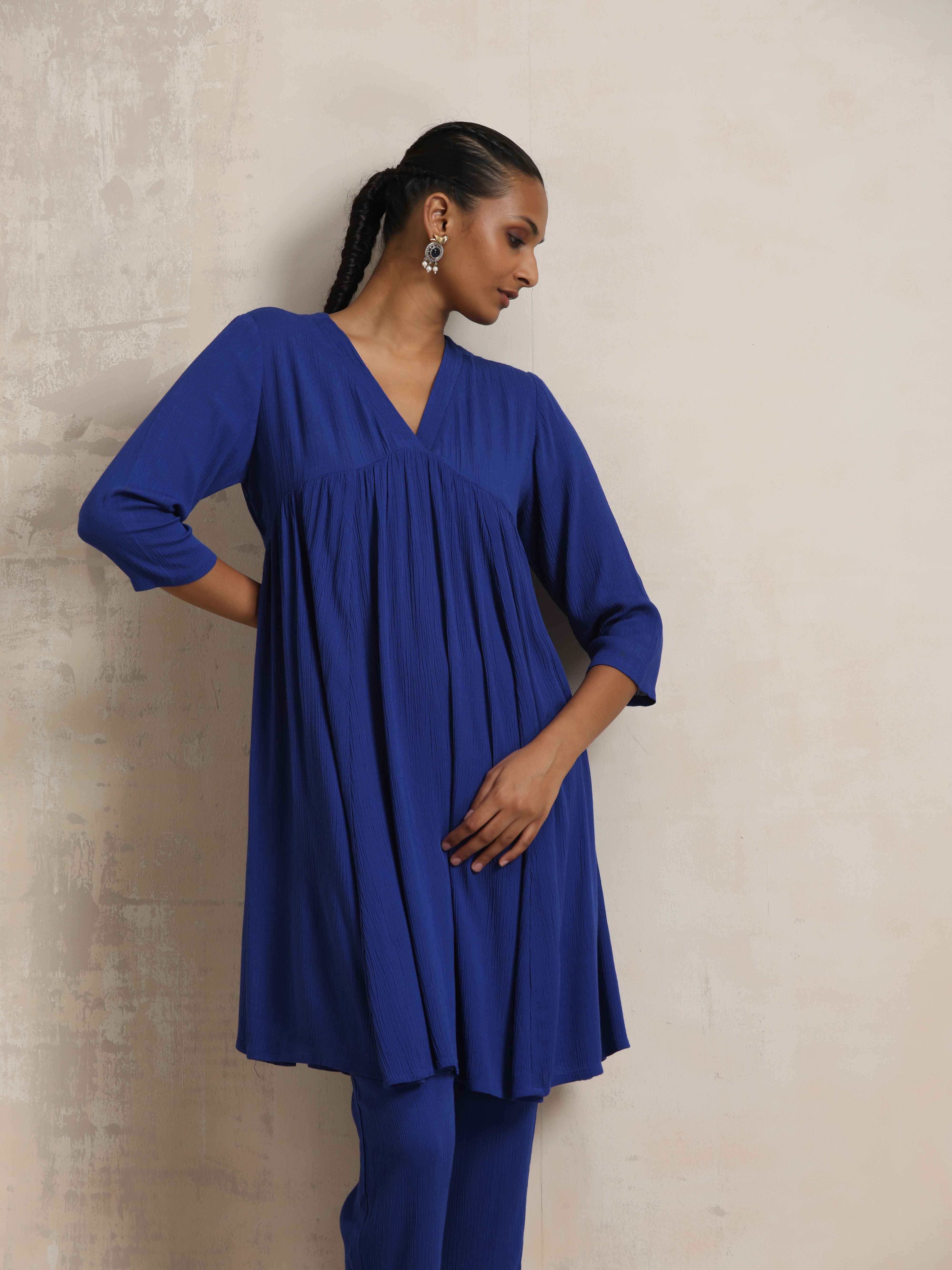 trueBrowns Blue Crinkle Flared Kurta Co-ord Set - view 4