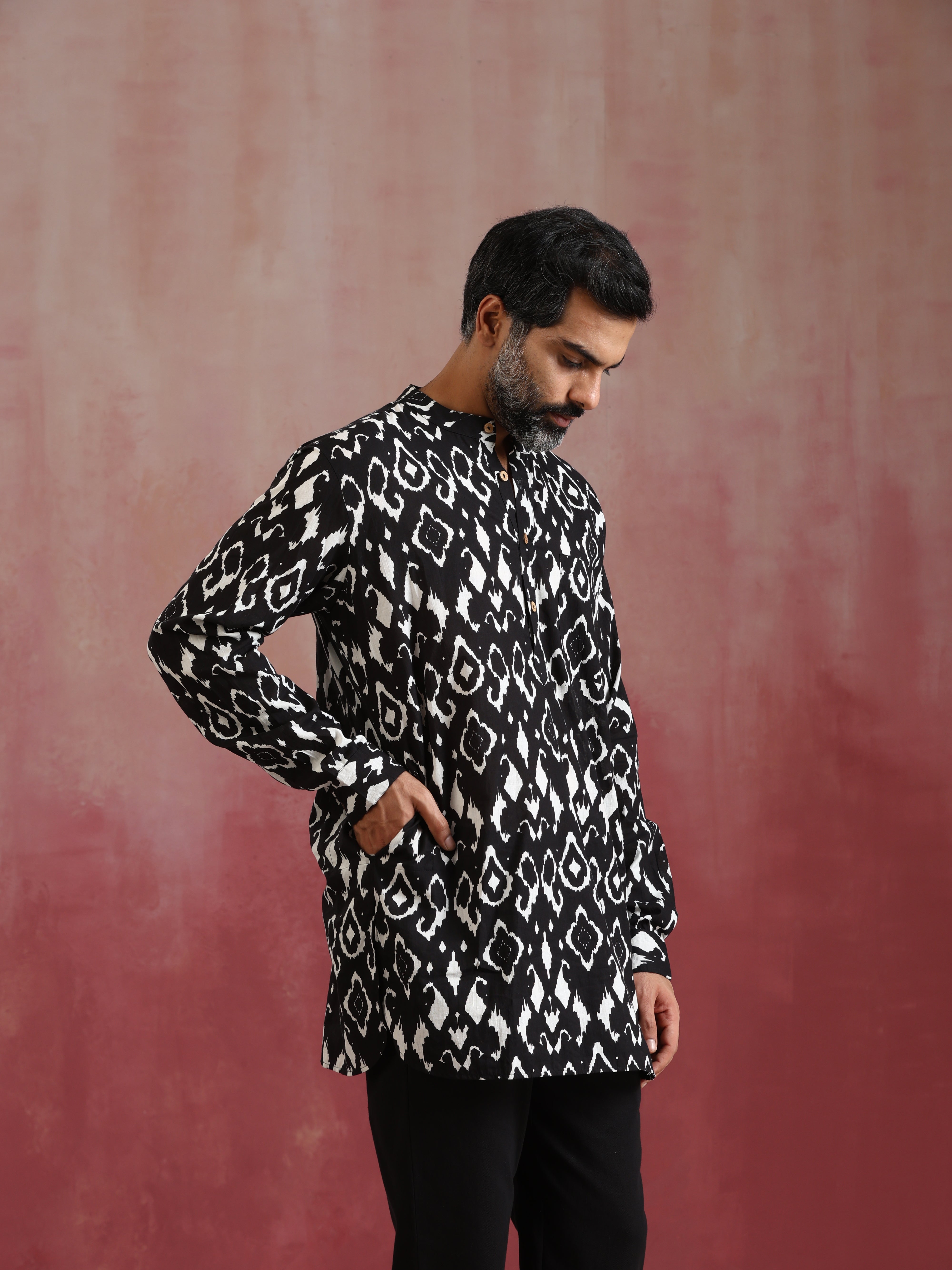 trueBrowns Men's Black Ikat Co-ord Set - view 5