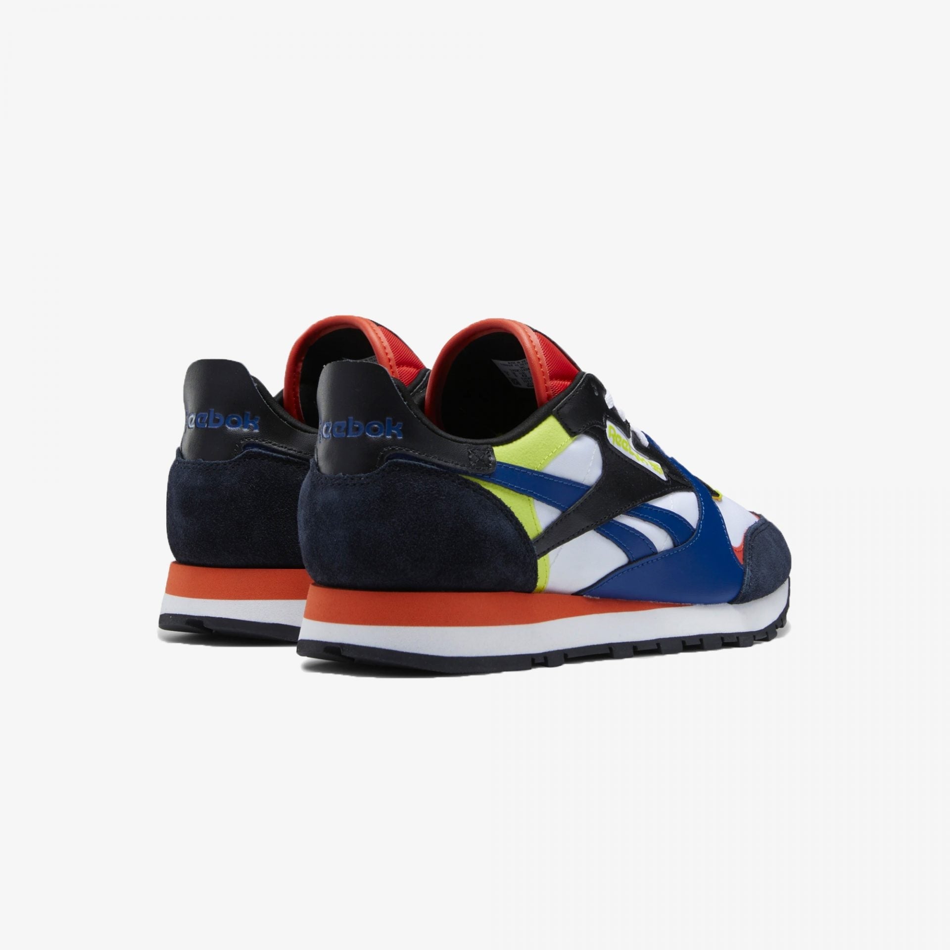 Reebok | CLASSIC LEATHER { CLOUD WHITE / CORE BLACK - view 2