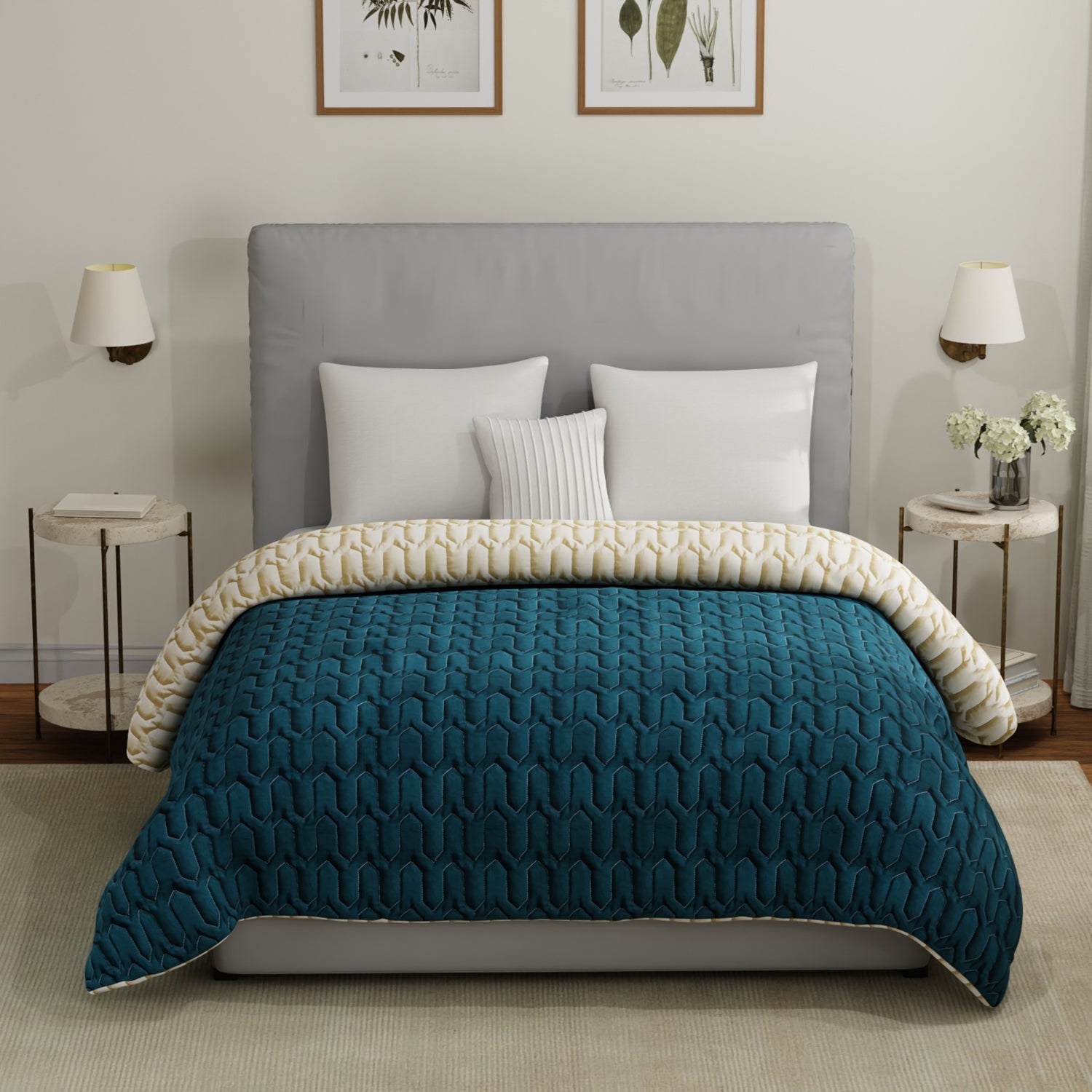 Fluffy heavy 200 – Urban Space -Home Furnishing Store Fluffy & Heavy 200 GSM Microfiber Reversible Quilted Winter Comforters - Teal & Beige