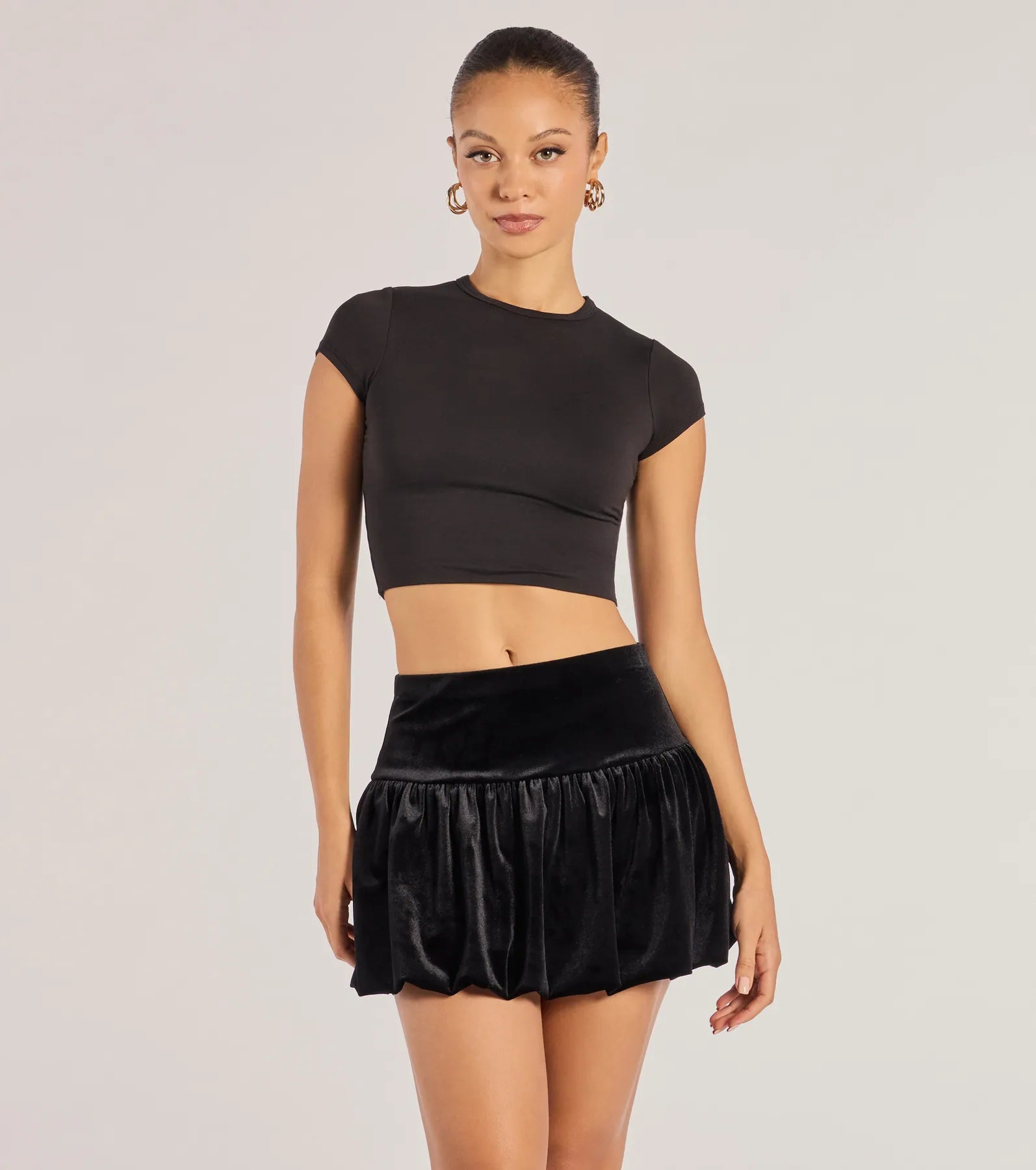Windsor Luxe Impression Velvet Bubble Skort – BLACK