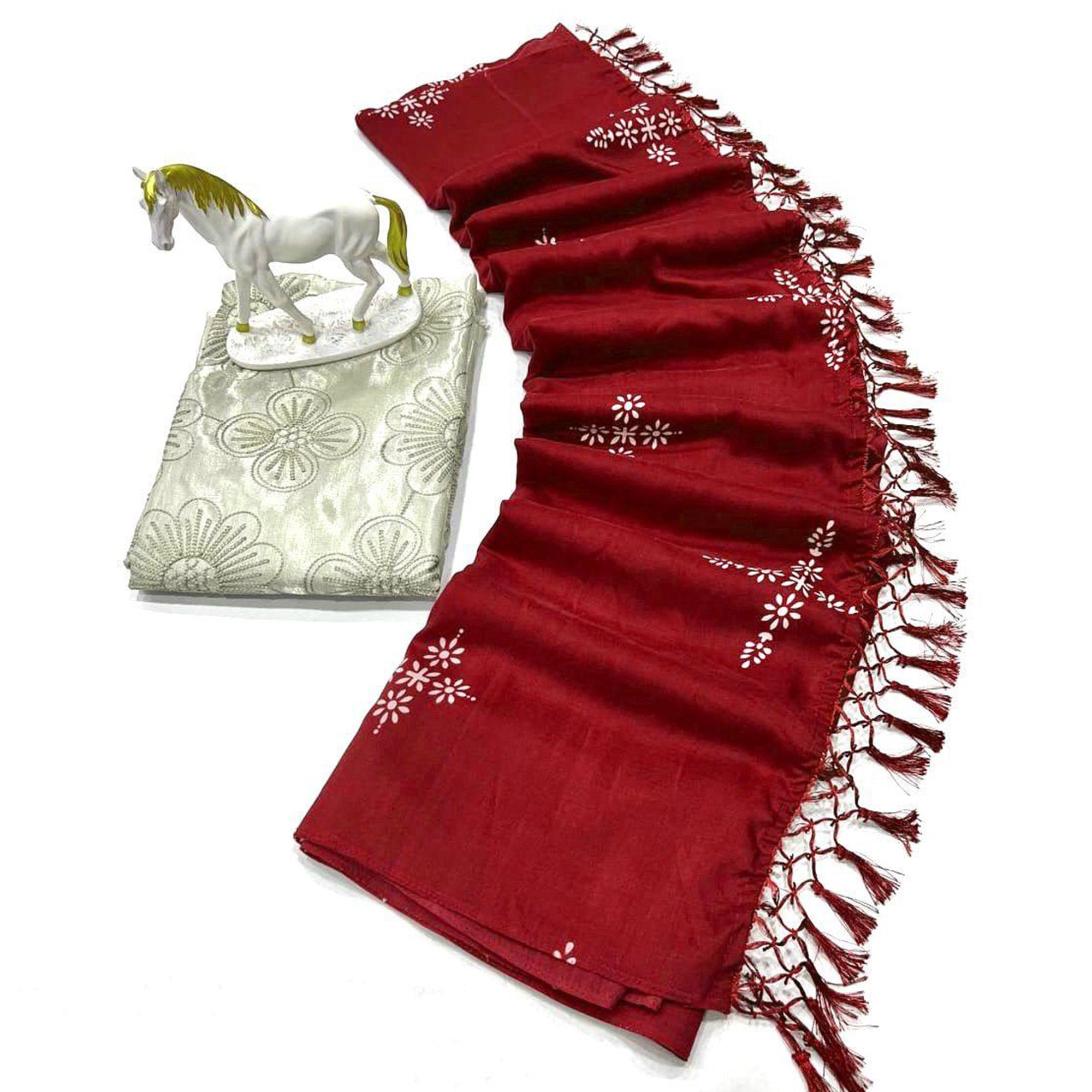 Peachmode Maroon Printed Muslin Saree With Tassels