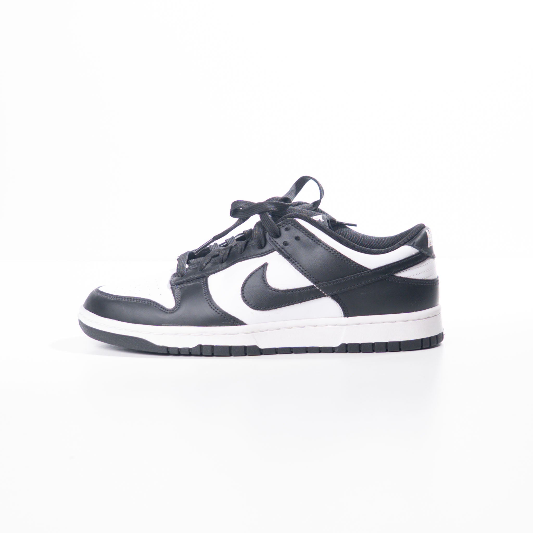 Nike Dunk Low Retro White Black Panda