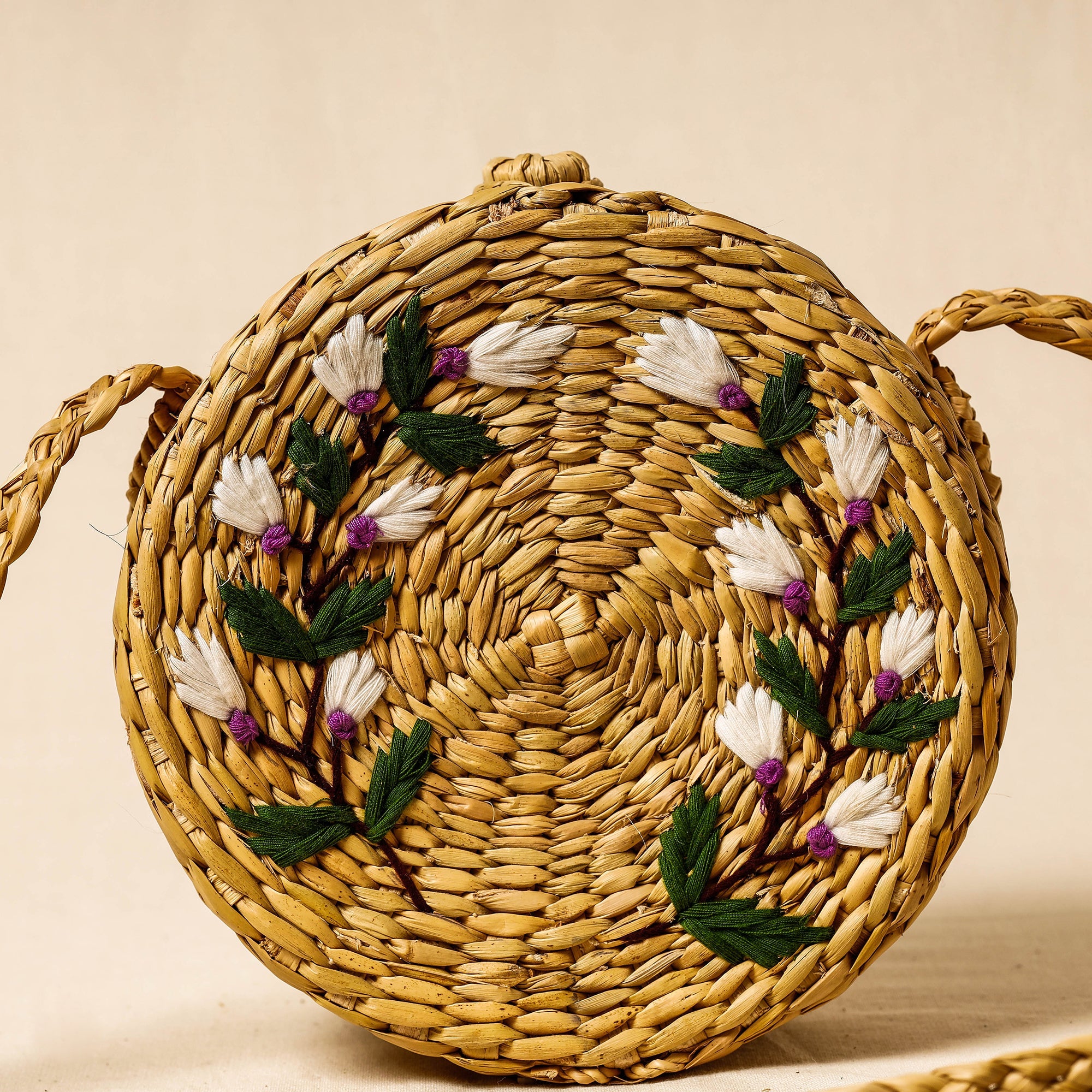 ITOKRI CRAFTS INITIATIVE Beige - Handcrafted Natural Water Reed Embroidered Sling Bag - view 2