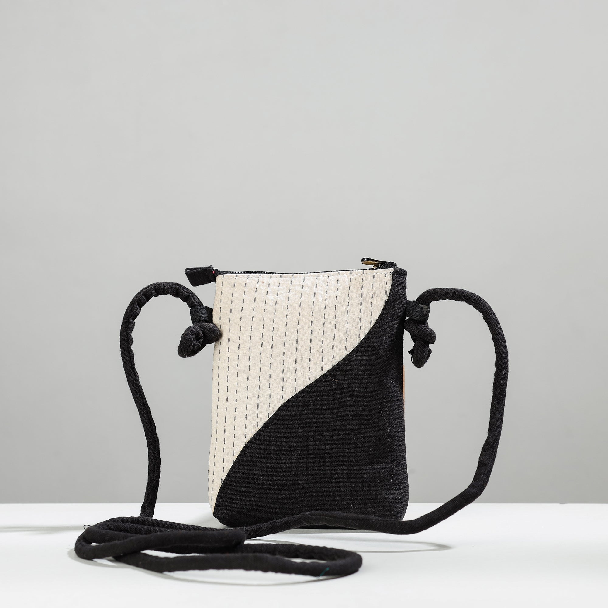 RANGILA DHAGA Black - Hand Embroidered Sling Bag - view 2