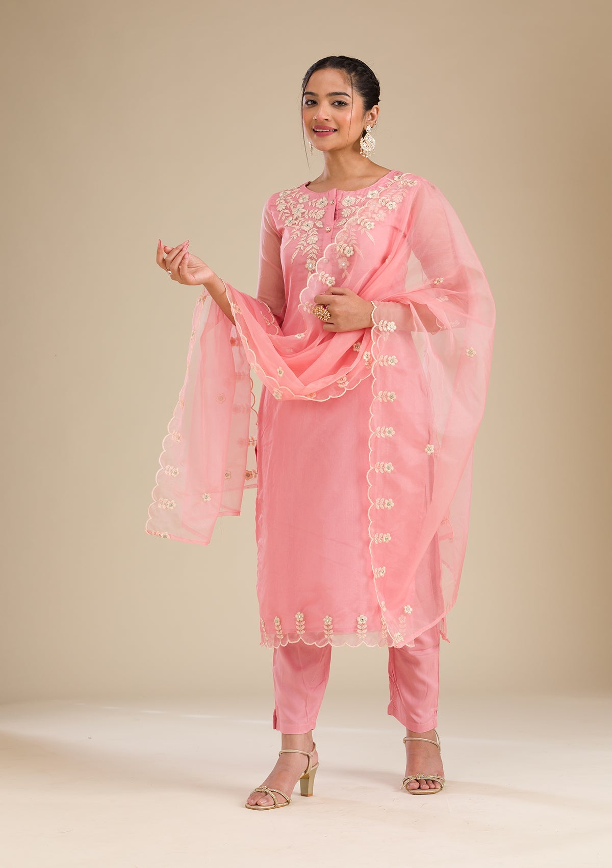 Koskii Peach Threadwork Chiffon Readymade Salwar Suit