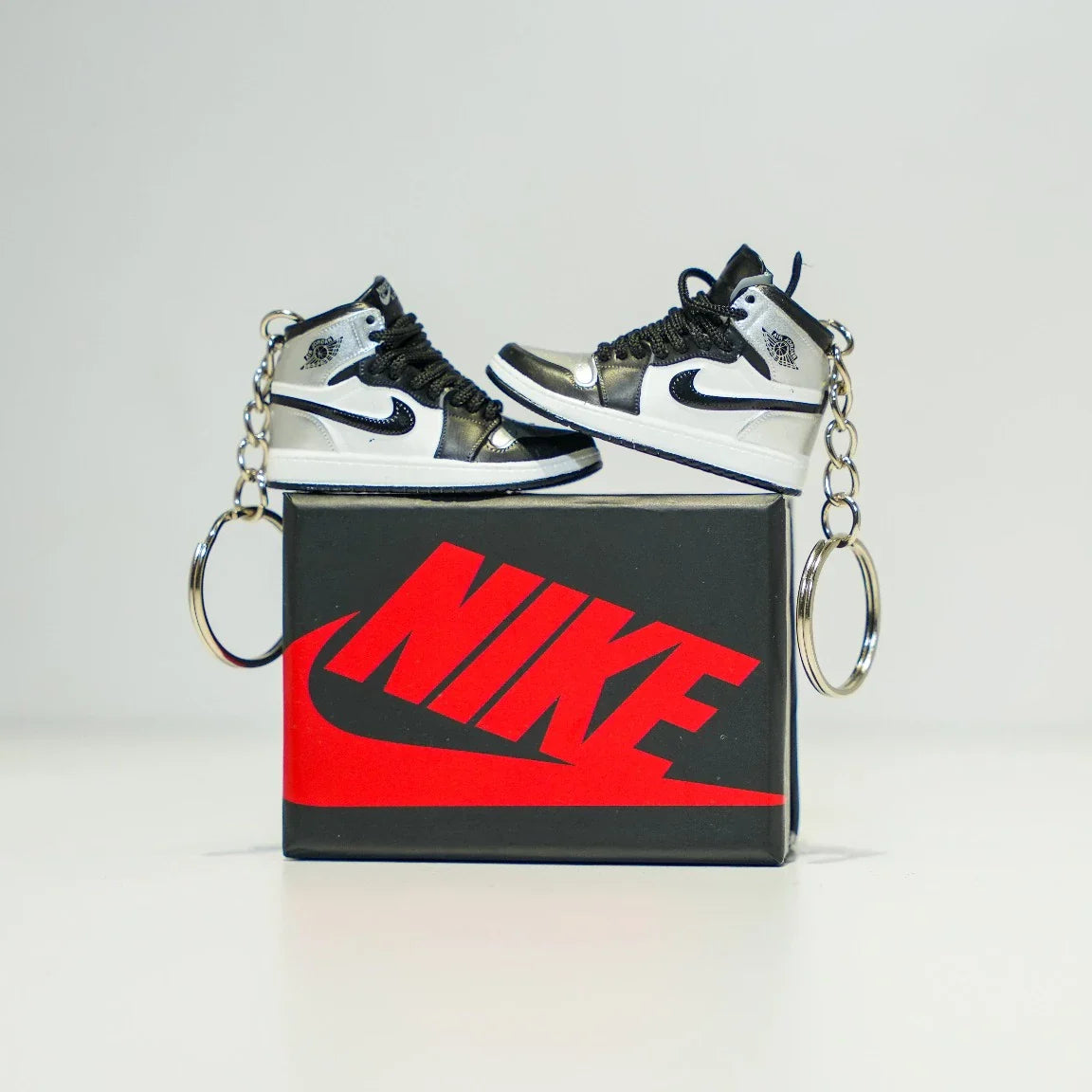 Kicks Machine 3D Sneaker Keychain With Box - AJ1 High Pass The Torch