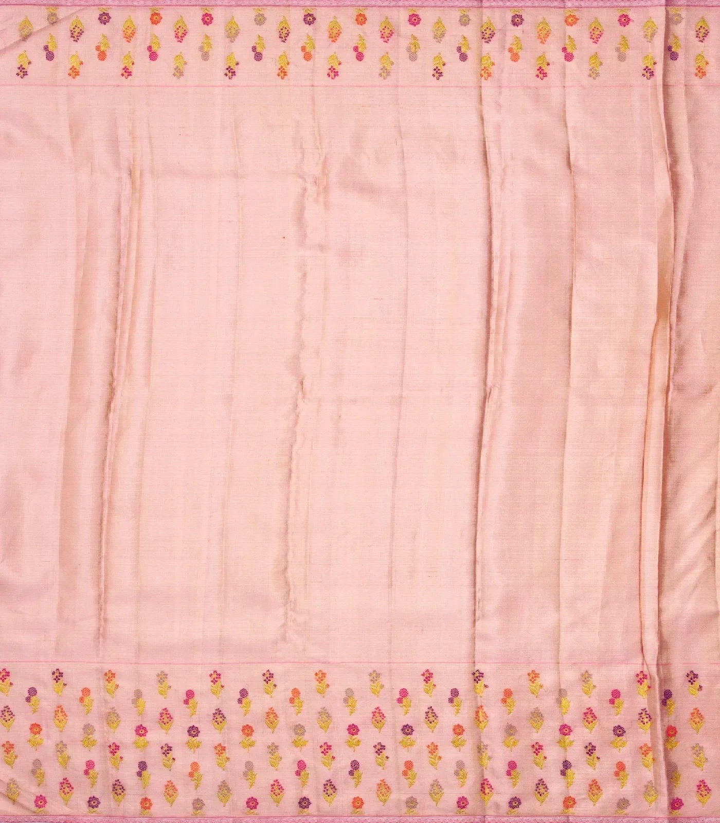 RmKV Cardamom Green Handloom Kanchipuram Tissue Silk Saree With Floral Motifs - view 4