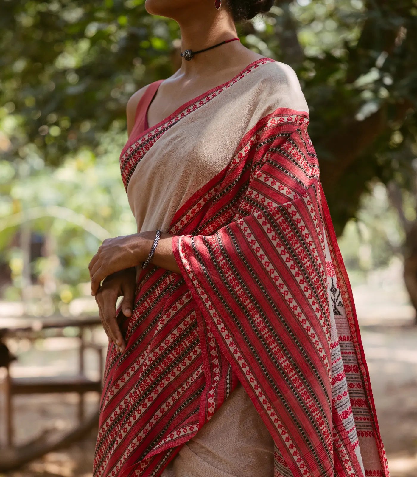 RmKV Beige Handloom Bengal Cotton Saree With Contrast Border - view 2