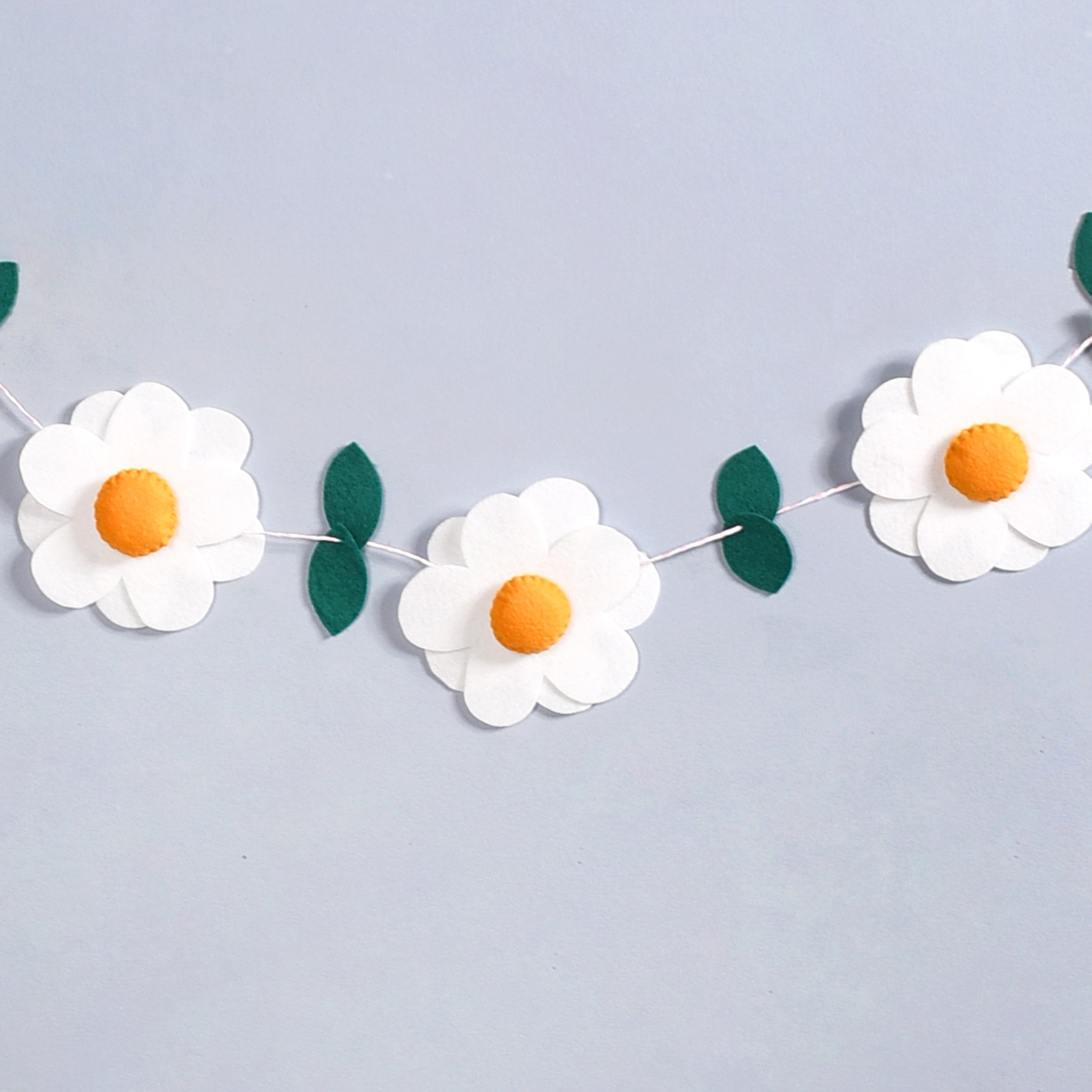 Nestasia Daisy Bunting For Nursery Room Decor - view 6