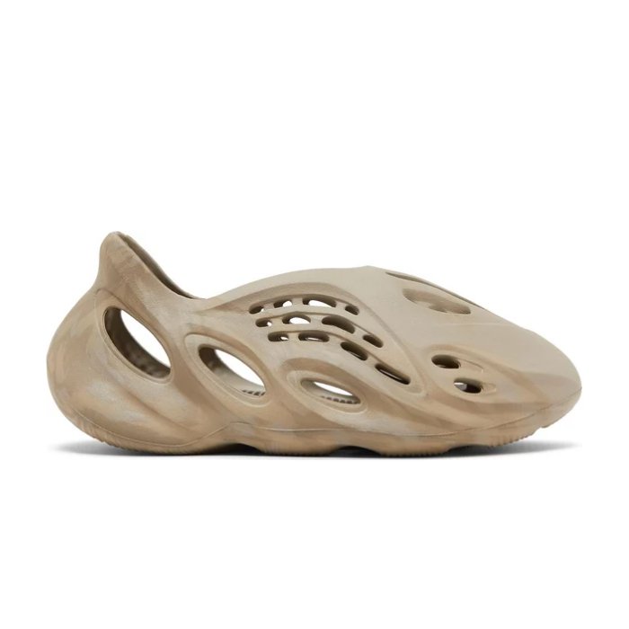 HYPE ELIXIR Yeezy Foam Runner Stone Sage