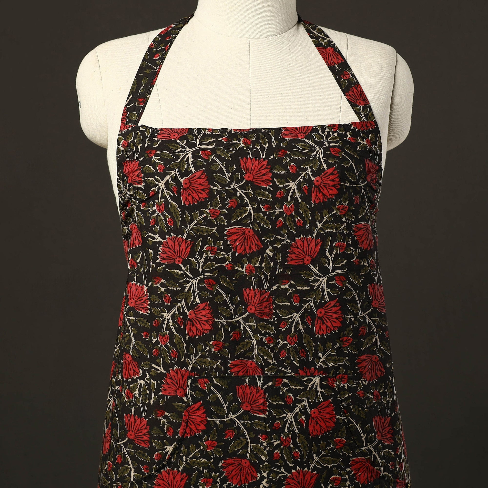 JALPARI Black - Bagru Block Print Cotton Apron with Pocket 16 - view 2