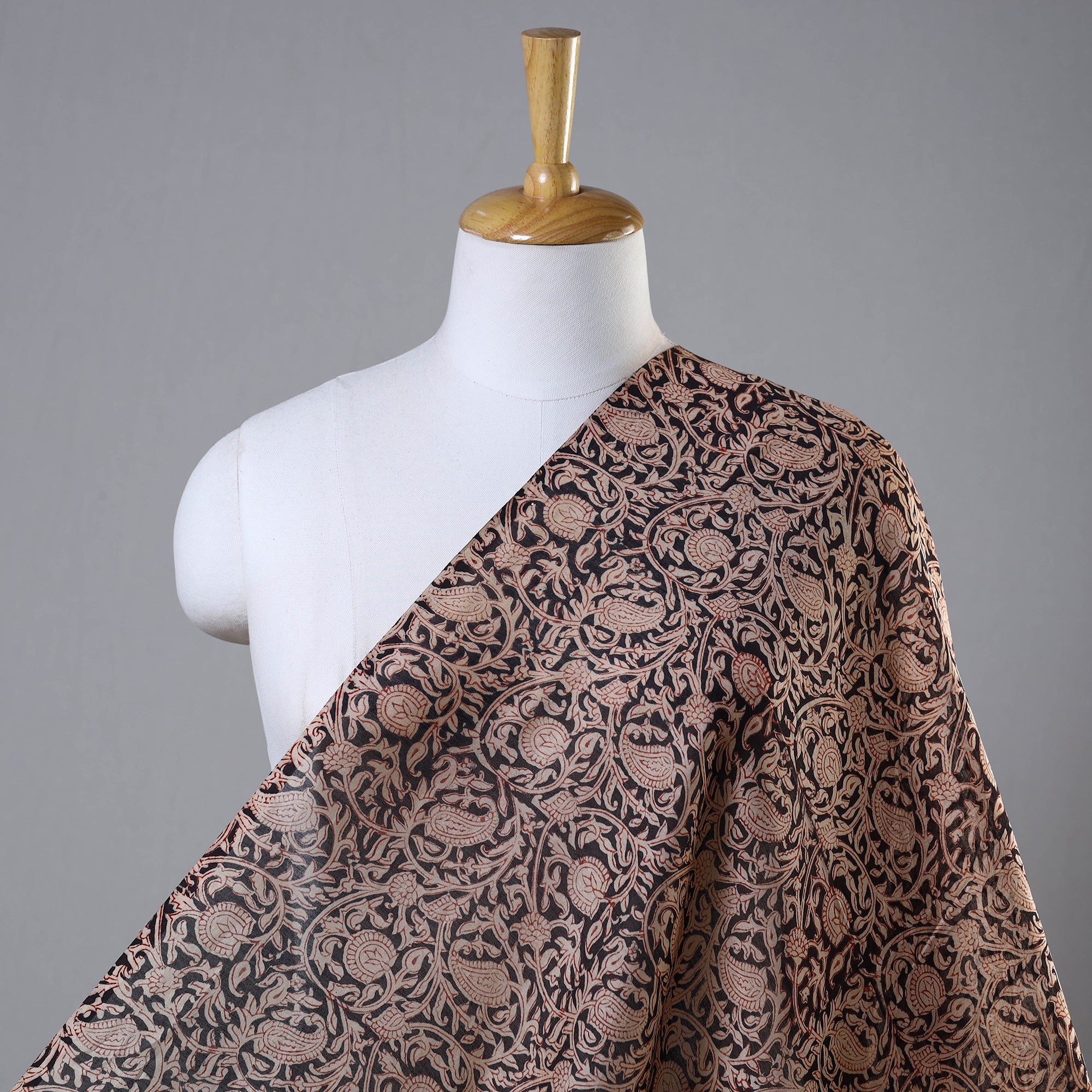 PITCHUKA SRINIVAS KALAMKARI PEDANA Beige - Pedana Block Printed Silk Kalamkari Fabric 08