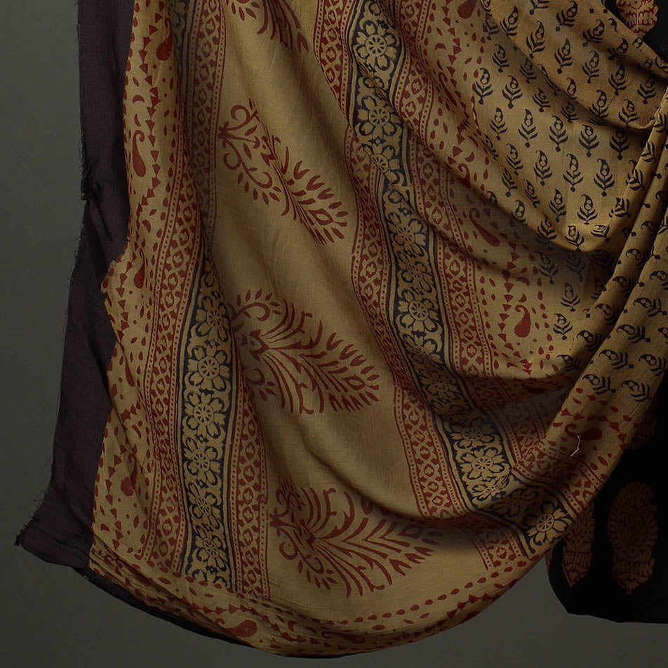 BAGH PRINTS BY YAKOOB KHATRI 3pc Natural Dyed Cotton Bagh Print Dress Material 14 - view 4