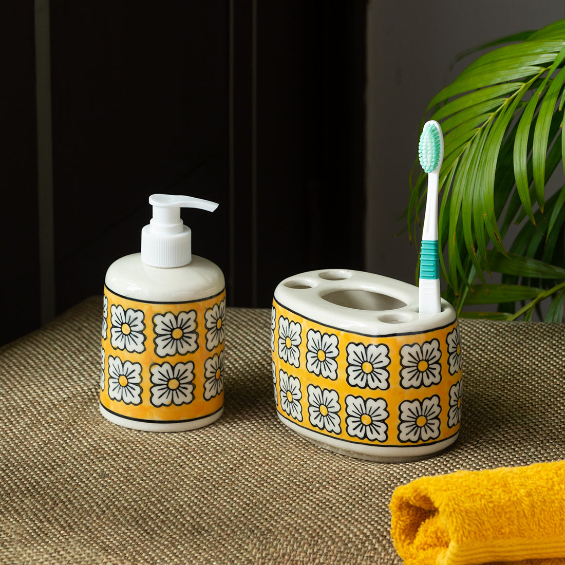 EXCLUSIVELANE 'Honey Marigold' Handpainted Bathroom Accessory Set In Ceramic (Liquid Soap Dispenser, Toothbrush Holder)
