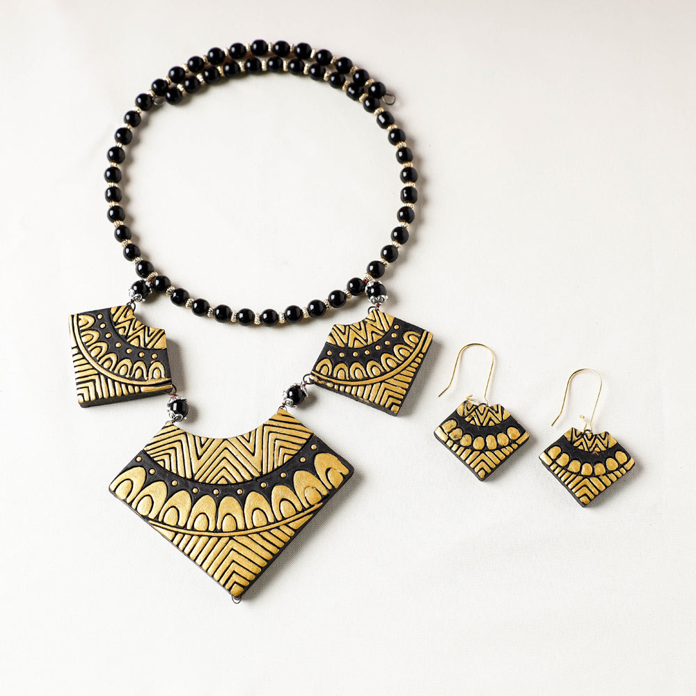 KHUSHBASH - HAPPY LOOM OF EAST Bishnupur Handpainted Terracotta Necklace Set - view 2