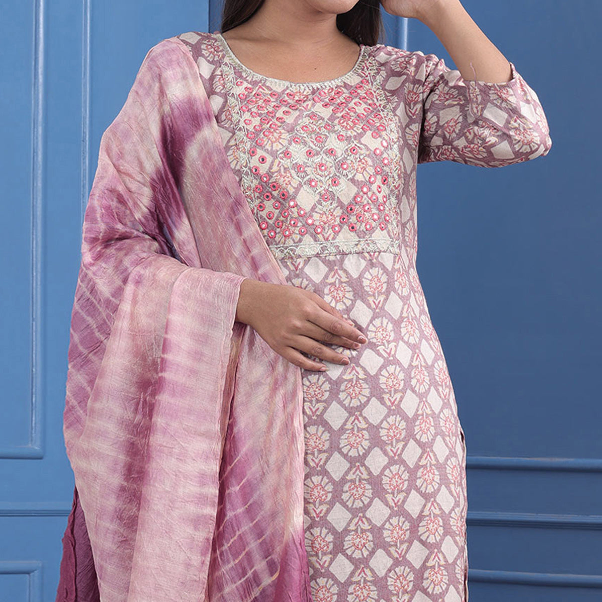 Peachmode Seller Mauve Floral Printed With Embroidered Rayon Suit - view 3