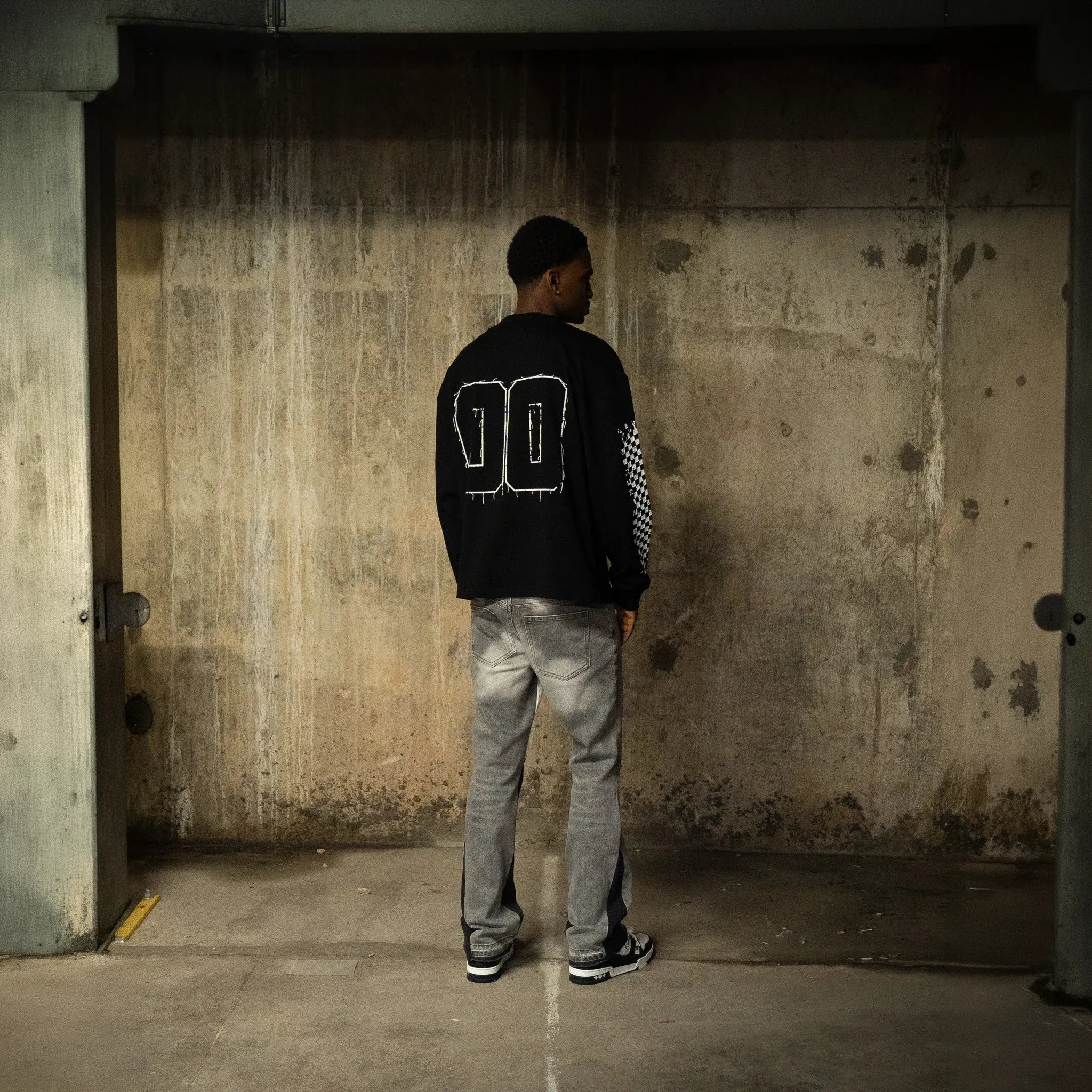 SIARR Chequered L/S Black T-Shirt - view 4