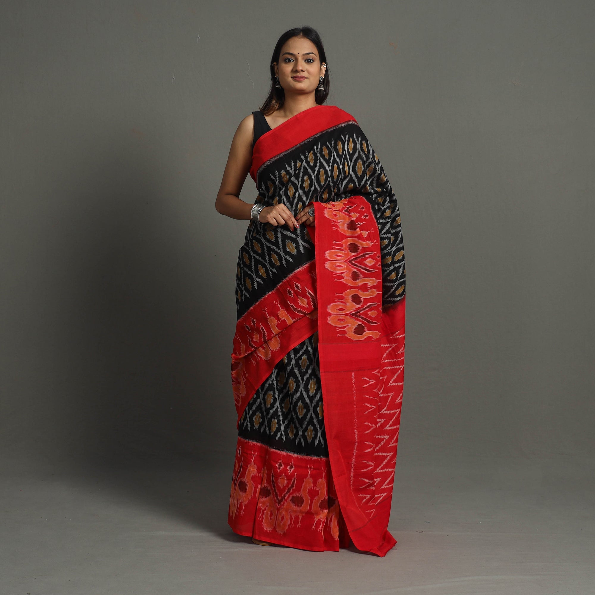 SOUTH KARGHA Black - Mercerised Cotton Handloom Pochampally Ikat Saree 52