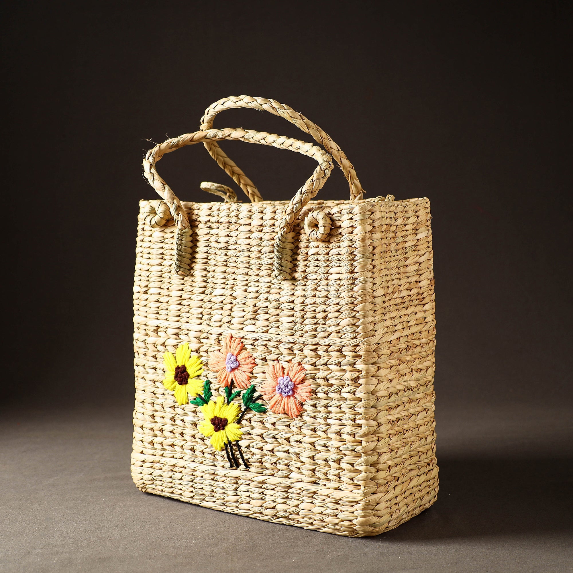 ITOKRI CRAFTS INITIATIVE Beige - Handcrafted Natural Water Reed Embroidered Shopping Bag - view 2