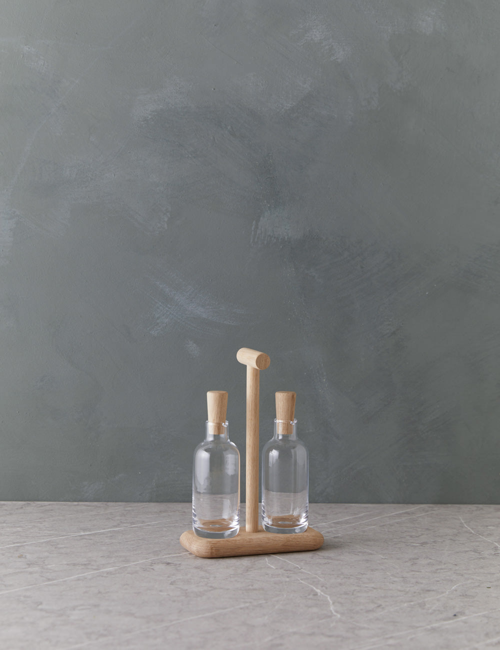 Dine oil vinegar – Lulu and Georgia Dine Oil + Vinegar Set by LSA International