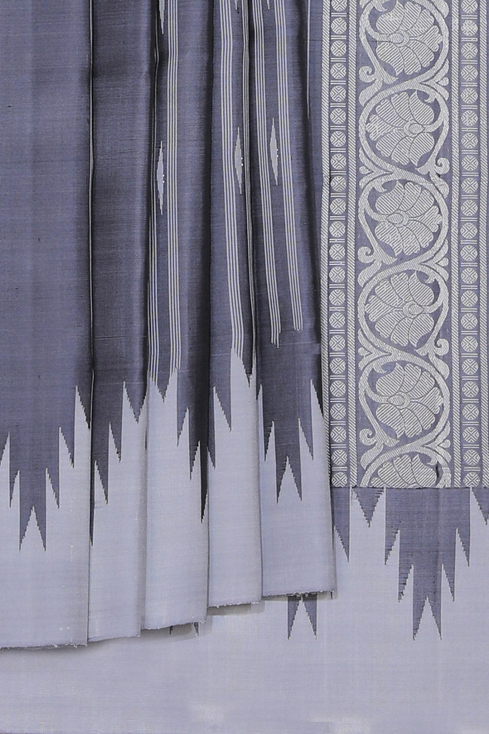 Kalanjali Gadwal Silk Grey Saree – Women's