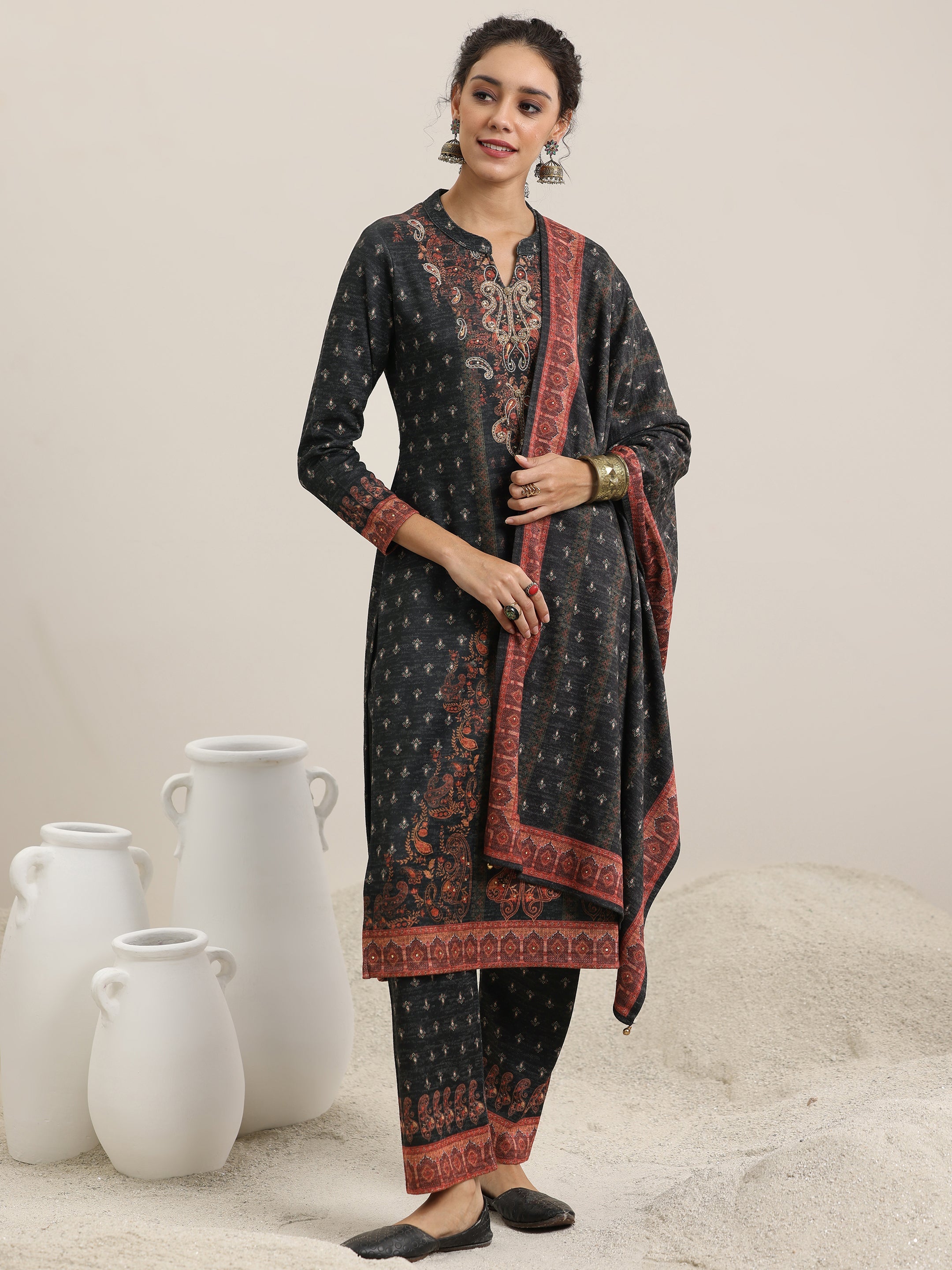 Libas Grey Printed Wool Blend Straight Suit With Dupatta