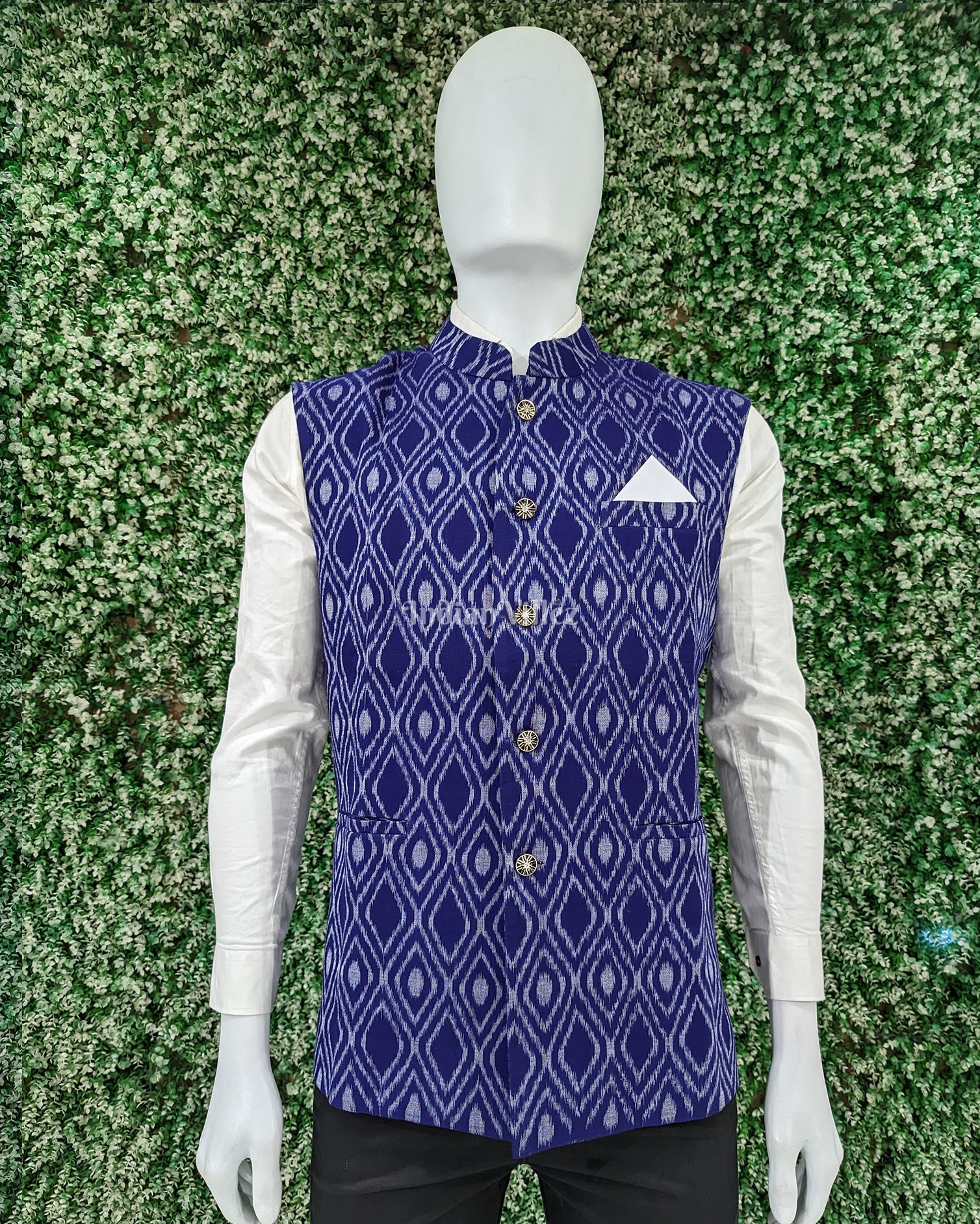 IndianVillèz Blue Odisha Ikat Cotton Half Bandi Jacket for Men