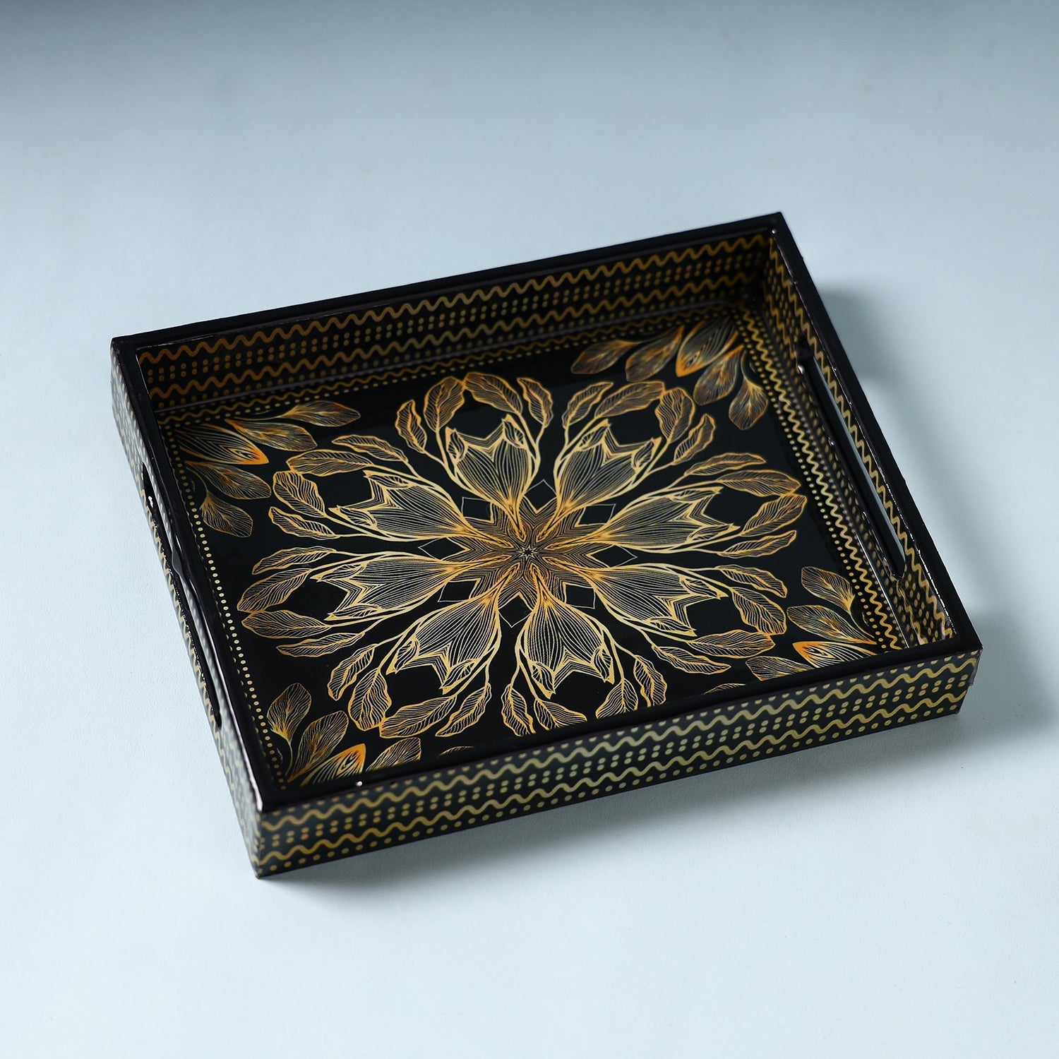 ITOKRI CRAFTS INITIATIVE Black - Handcrafted Wooden Epoxy Resin Tray (9 x 7 in) - view 2