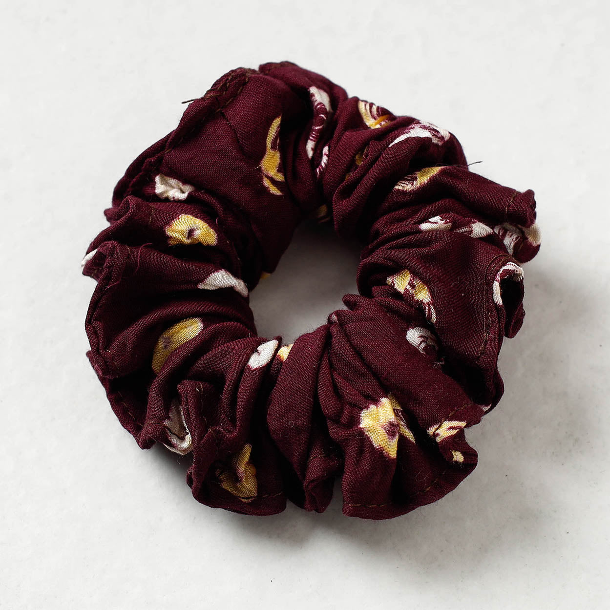 ITOKRI CRAFTS INITIATIVE Bandhani Tie-Dye Cotton Elastic Rubber Band/Scrunchie - view 2