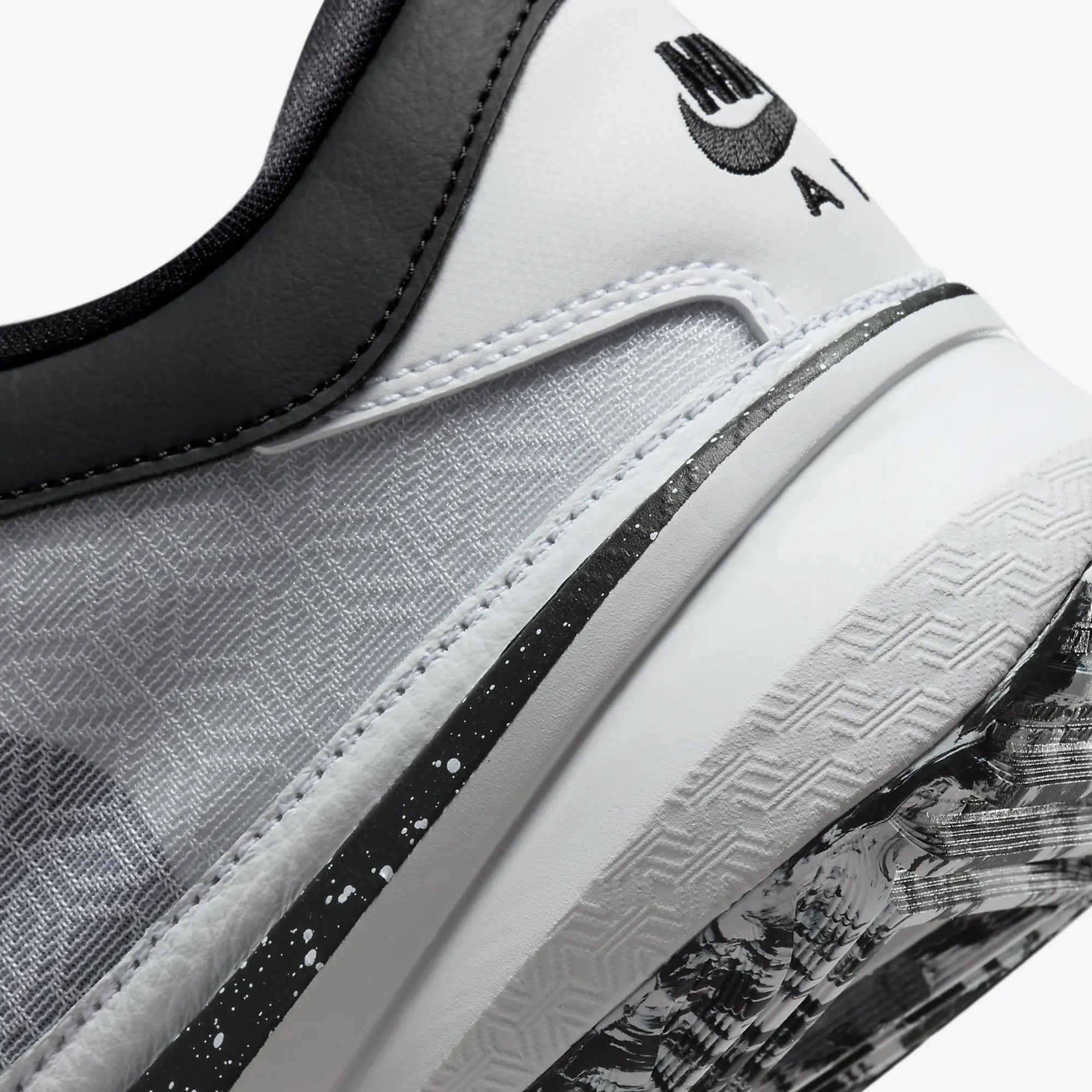 Nike | FREAK 5 EP { WHITE/BLACK-WHITE - view 4
