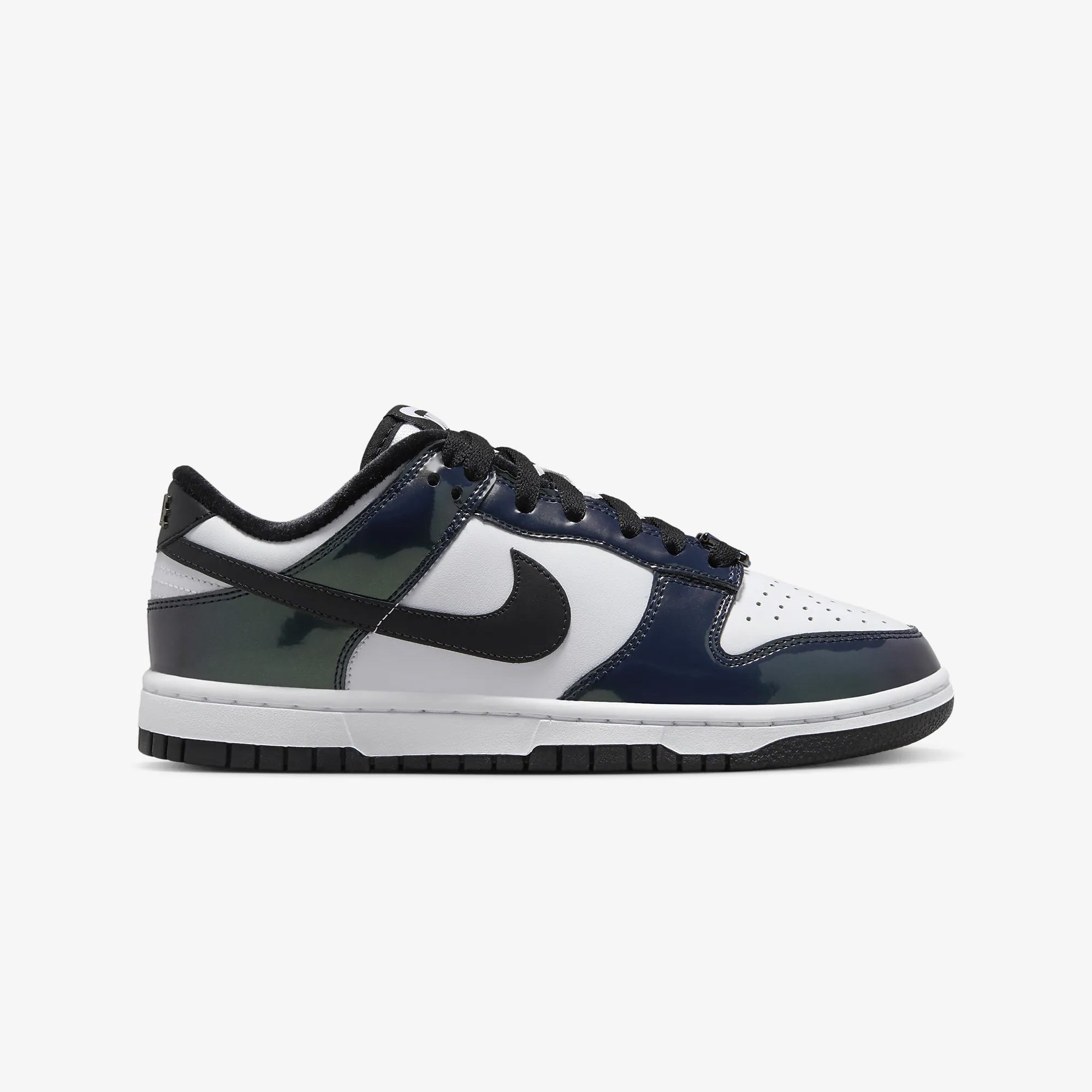 Nike | DUNK LOW SE { BLACK/BLACK-MULTI-COLOR-WHITE - view 6