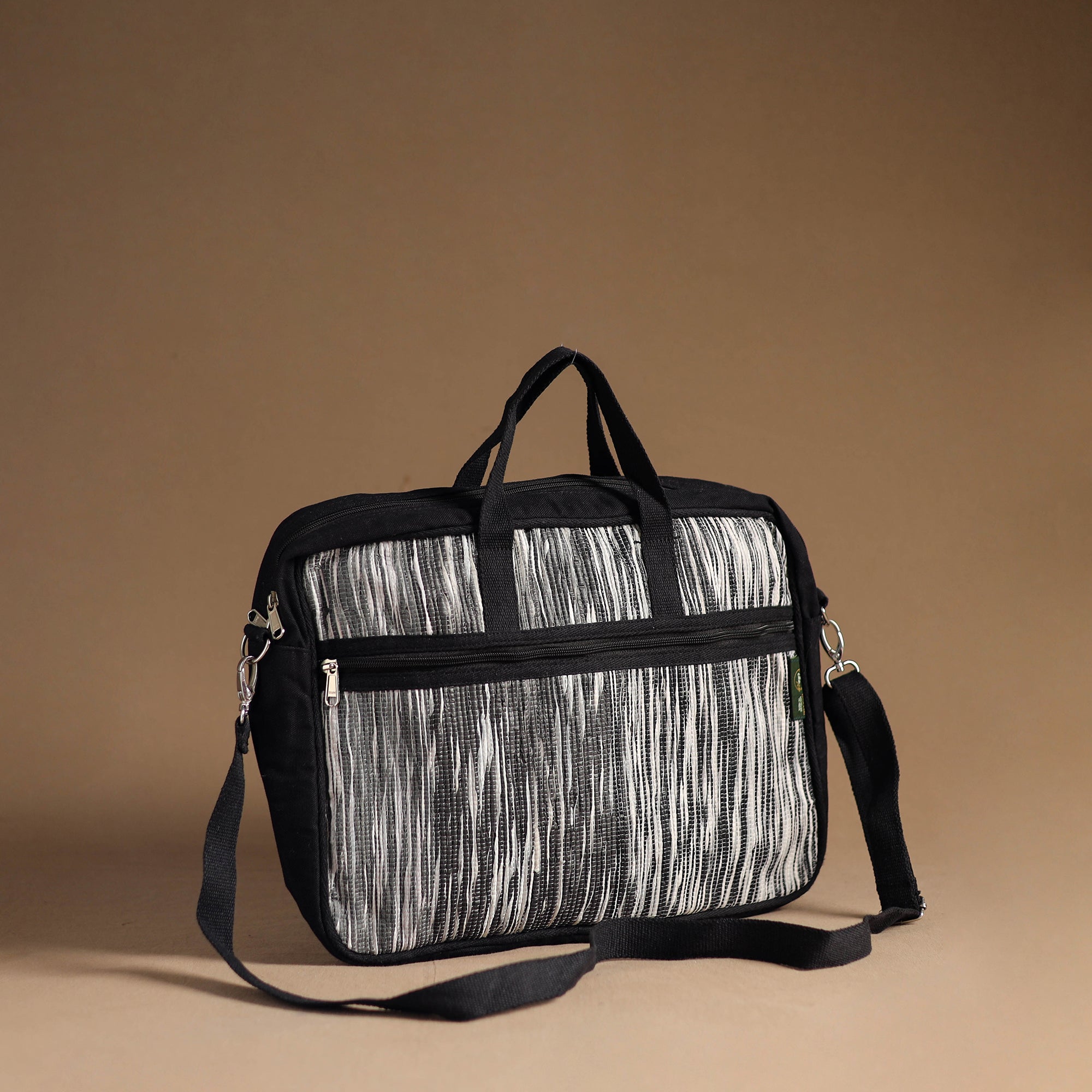 ECOKAARI Black - Handcrafted Upcycled Woven Laptop Bag 06 - view 4