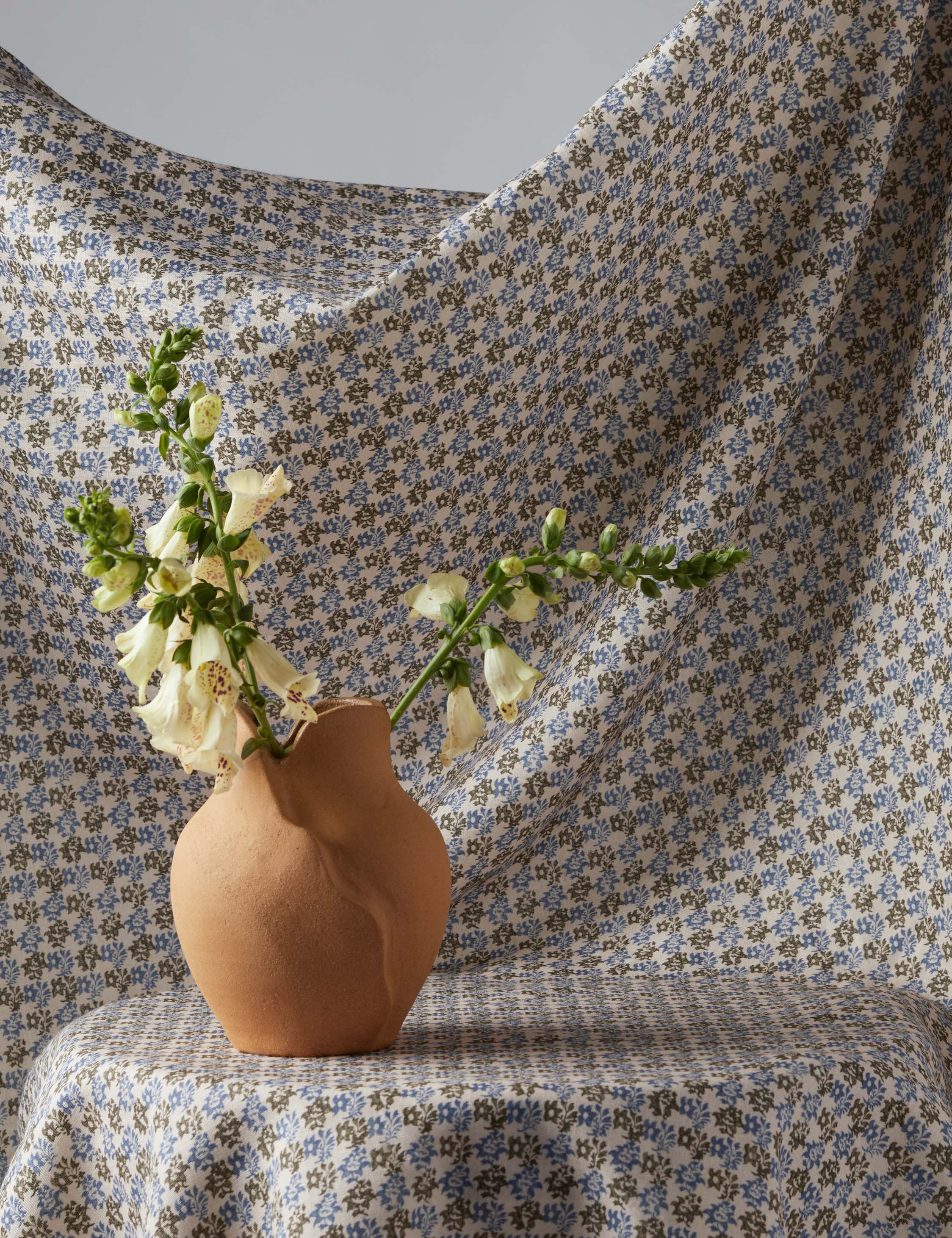 Lulu and Georgia Haris Linen Fabric by Heidi Caillier