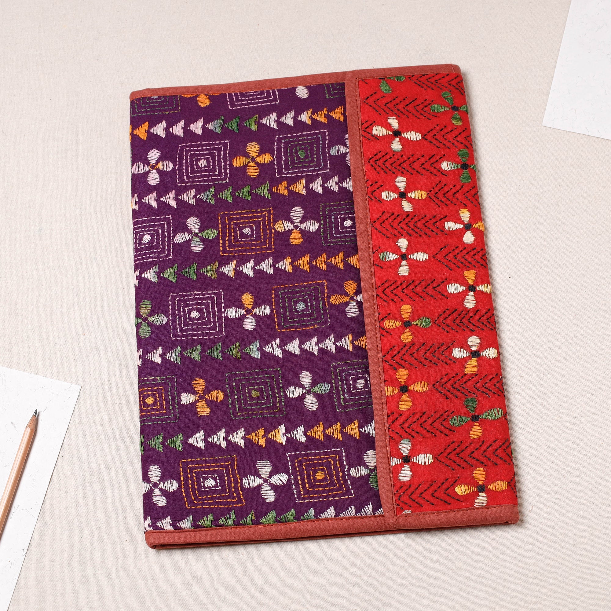 ASALKAAR Bengal Kantha Work Handcrafted File Folder