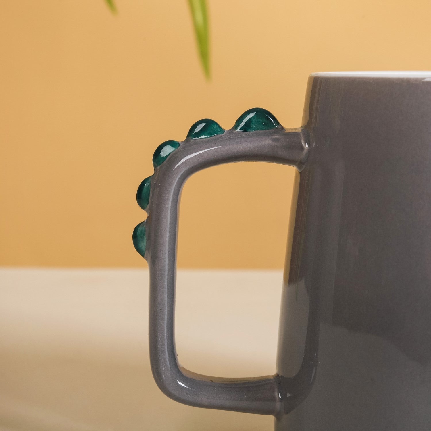Nestasia Funky Faces Mug - view 10