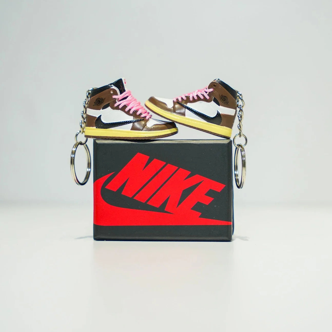 Kicks Machine 3D Sneaker Keychain With Box - Travis Mocha High