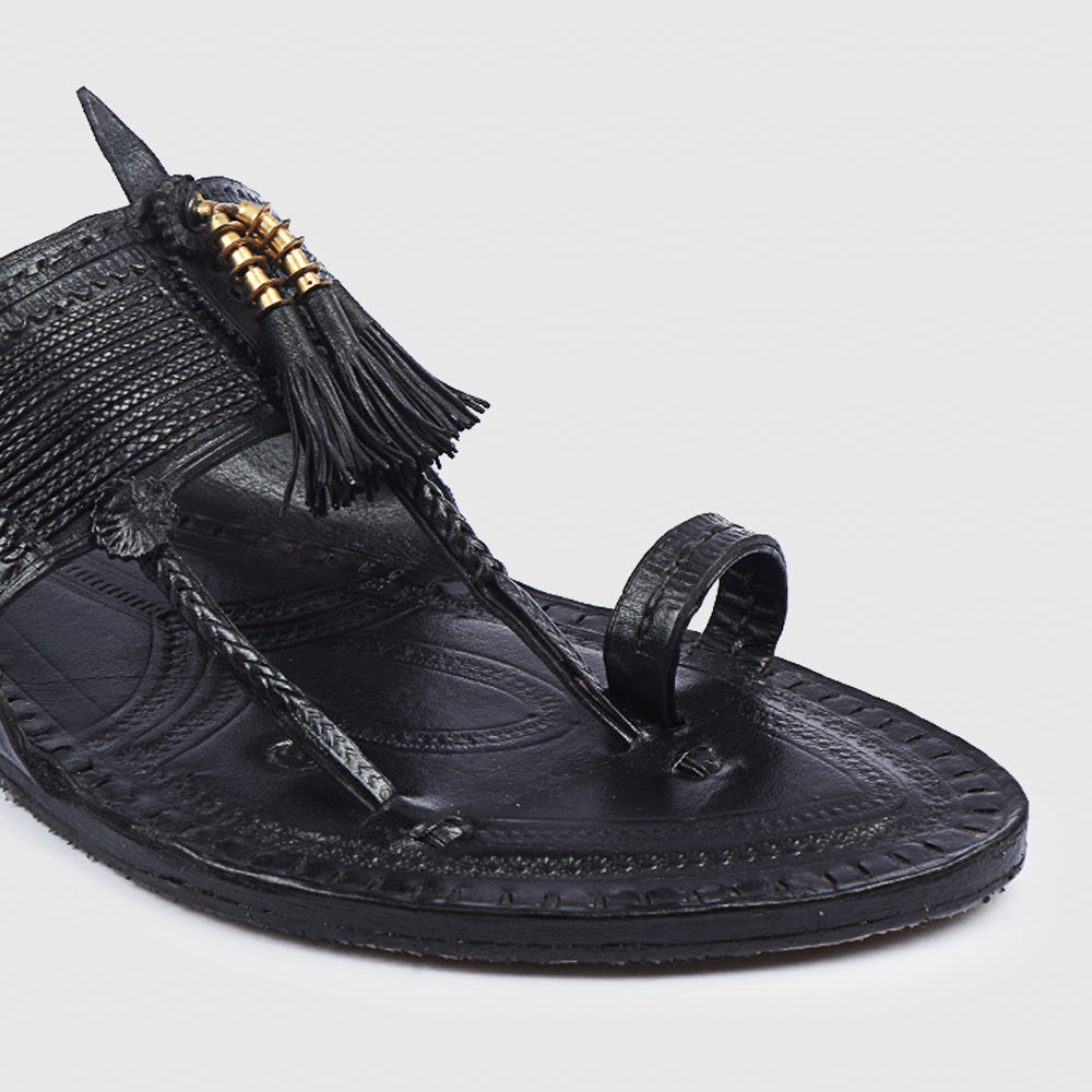 KORAKARI Black Handstitched Leather Kolhapuri Men Slipper - view 4