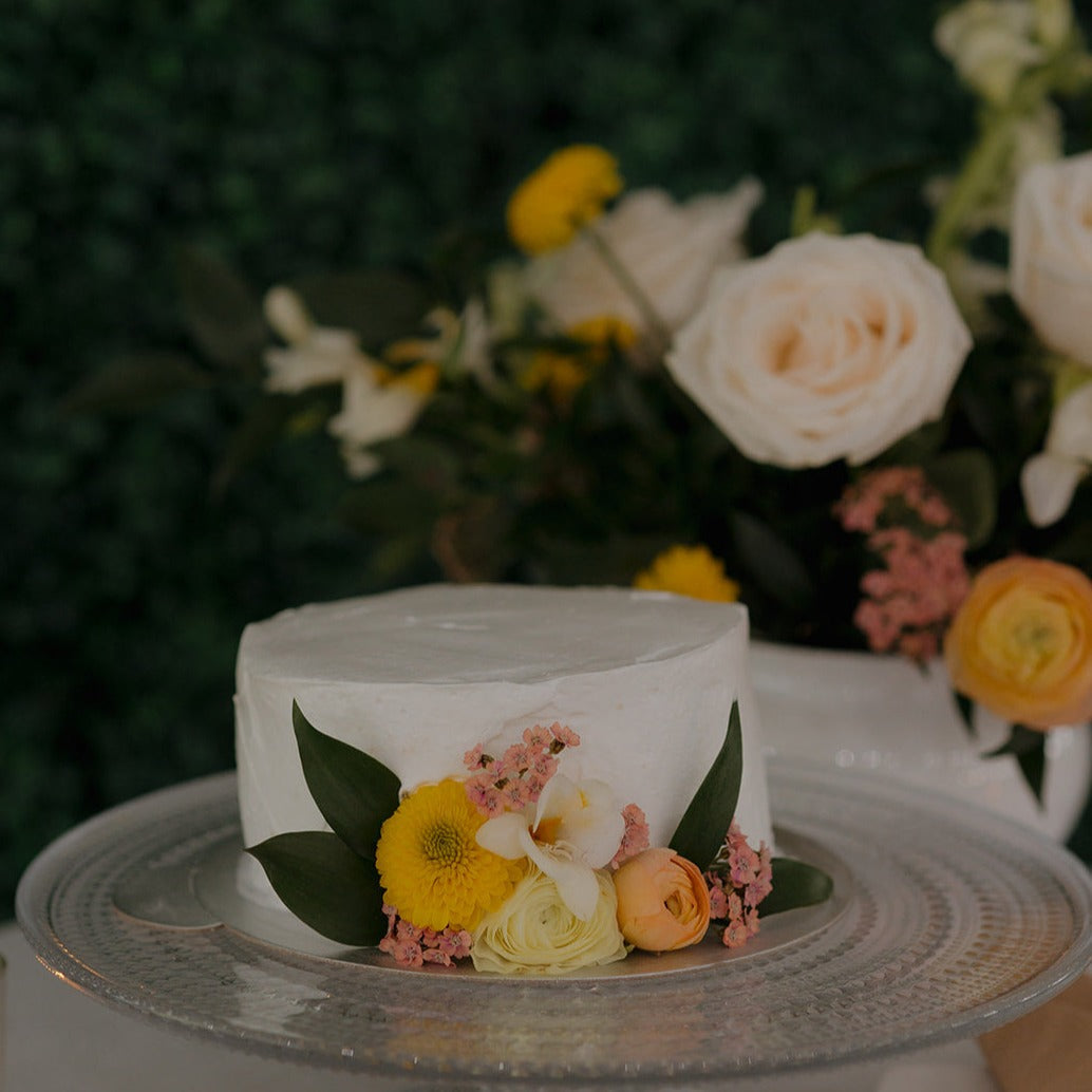 fiftyflowers.com Brighten The Night White and Yellow California Wedding - view 8