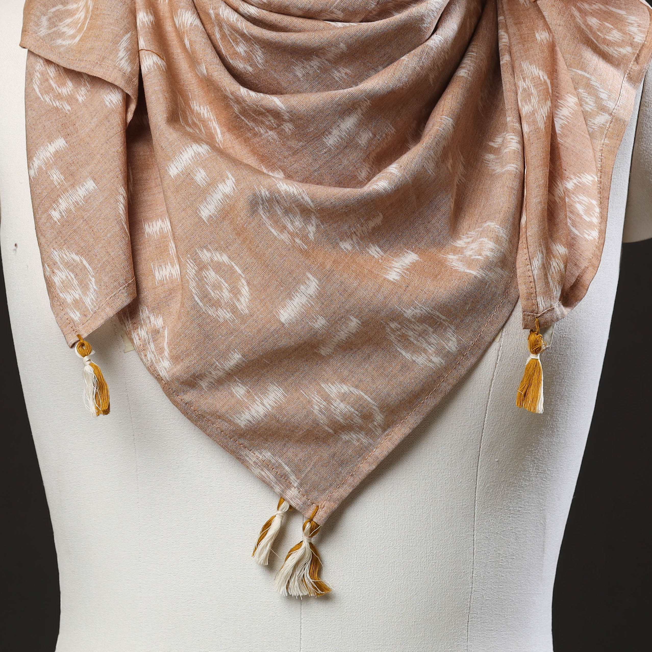 ASHOKA ASSEMBLE - CELEBRATING CRAFTS OF ODISHA Brown - Maniabandha Ikat Handloom Cotton Scarf - view 2