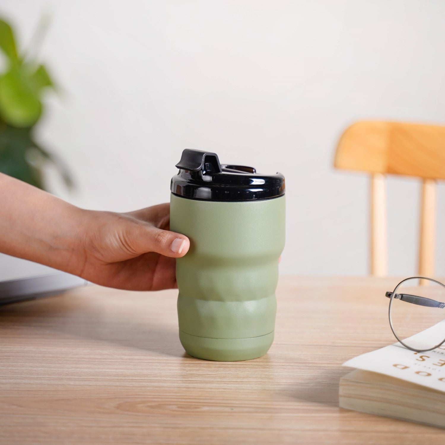 Nestasia Brewster Insulated Travel Coffee Tumbler Seaweed Green 355ml - view 3