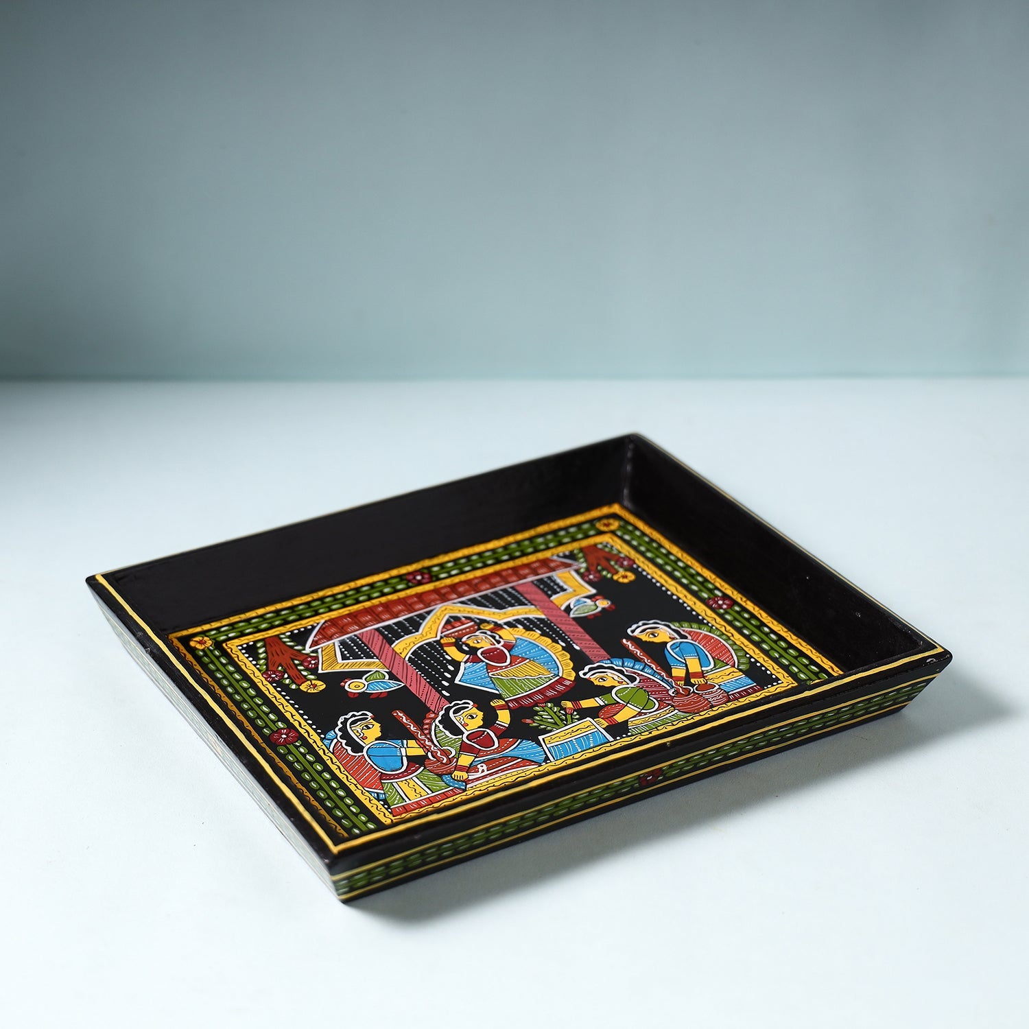 SASHA Black - Tikuli Art Handpainted Wooden Tray (Small)