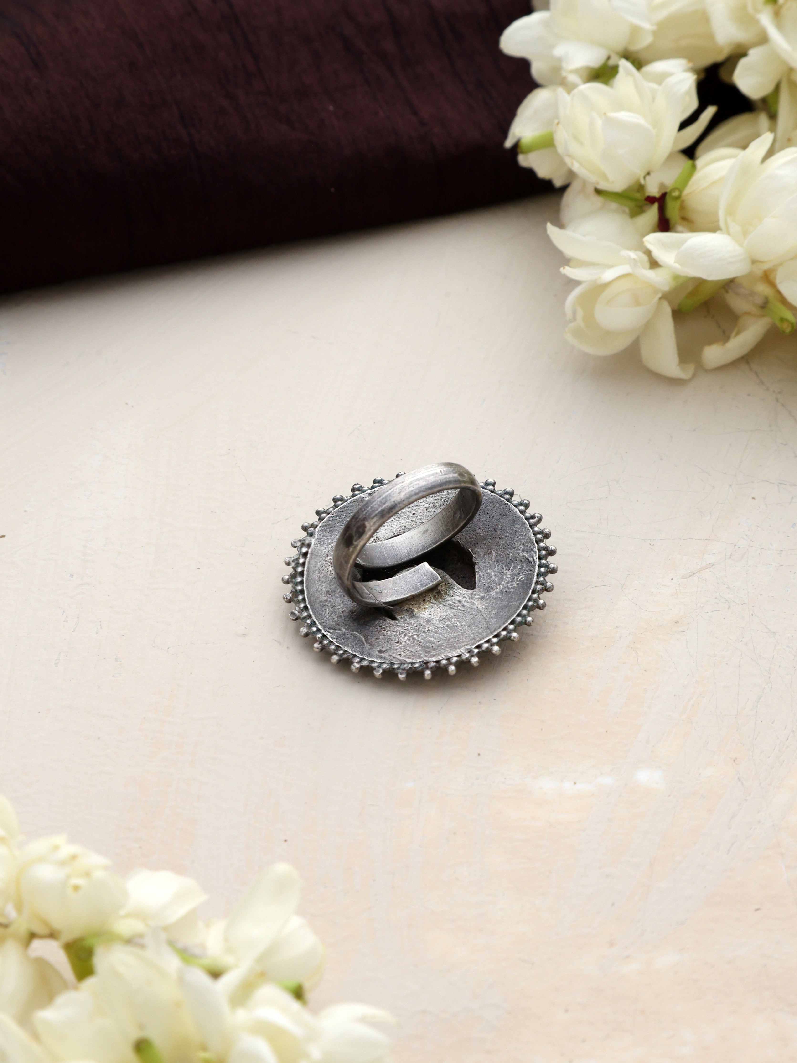 trueBrowns Silver Tone Fish Embossed Ring - view 5