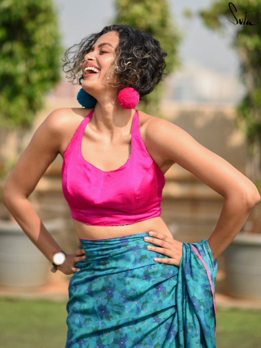 suta.in Gulabi Timir