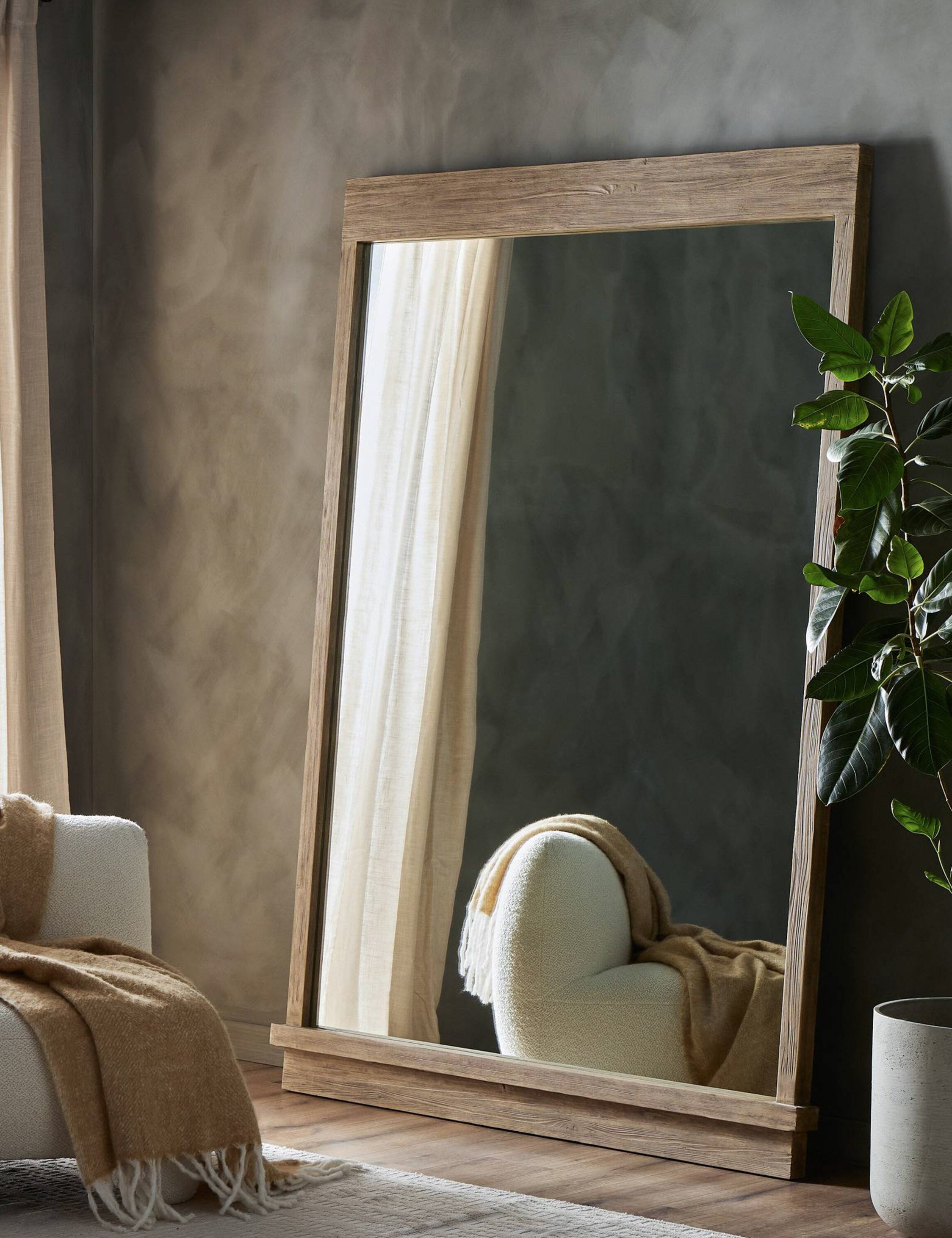 Lulu and Georgia Hadfield Floor Mirror – Pine - view 2