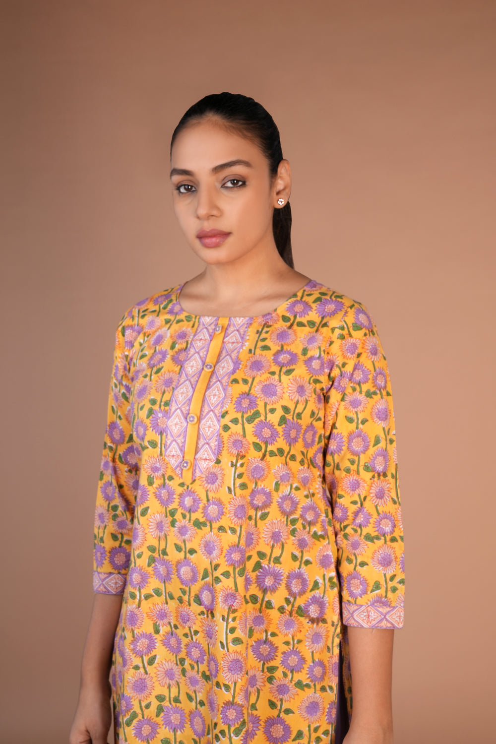 Kalanjali Ethnics Handblock printed cotton kurti - view 4