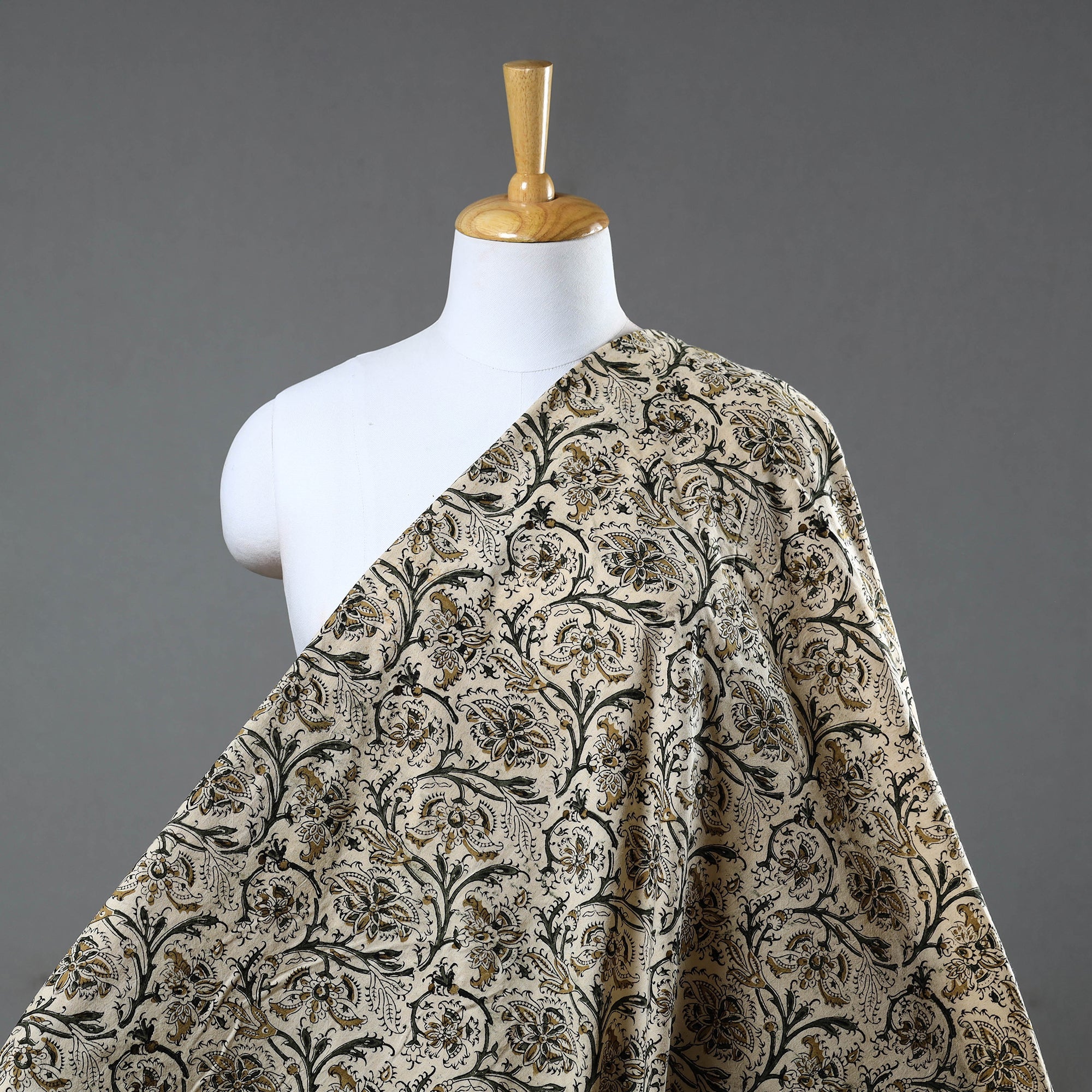 PITCHUKA SRINIVAS KALAMKARI PEDANA Beige - Block Print Cotton Pedana Kalamkari Fabric 22