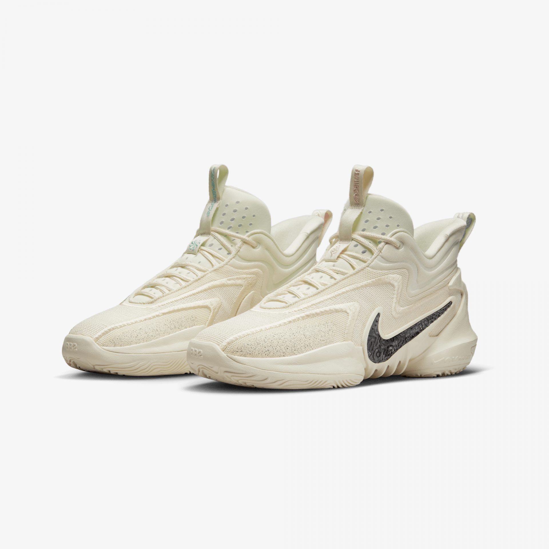 Cosmic coconut milk – Nike | COSMIC { COCONUT MILK/BLACK